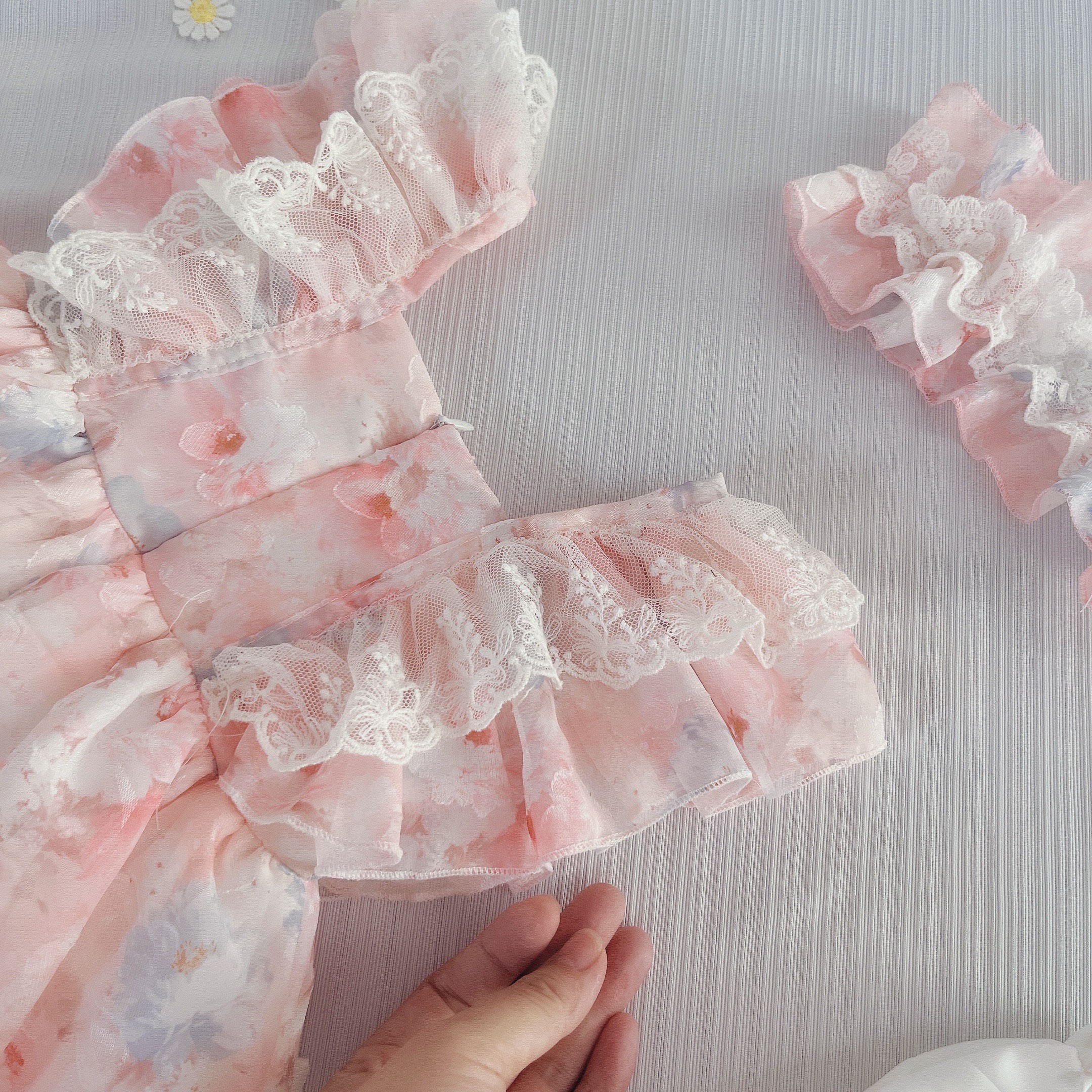 Mô tả Set Váy Lolita Cánh Tiên Băng Đô Kèm Chíp Cho Bé Gái Sơ Sinh 1 2 Tuổi MINTSCLOSET - GS1343 - 4