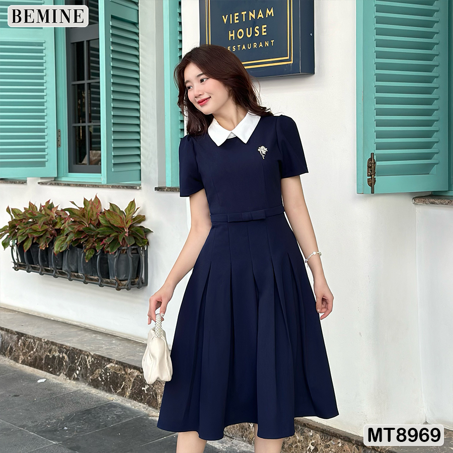 Mô tả Đầm thiết kế cổ sen eo đính nơ tùng xếp ly BEMINE MT8969 - 4