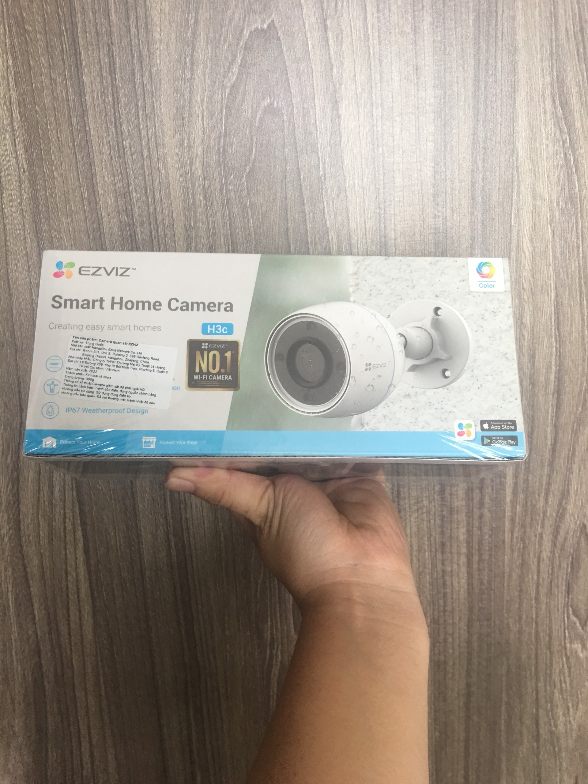 Camera IP Wifi EZVIZ H3C 2MP Có Màu Ban Đêm, Chống Nước IP67, Đèn Cảnh ...