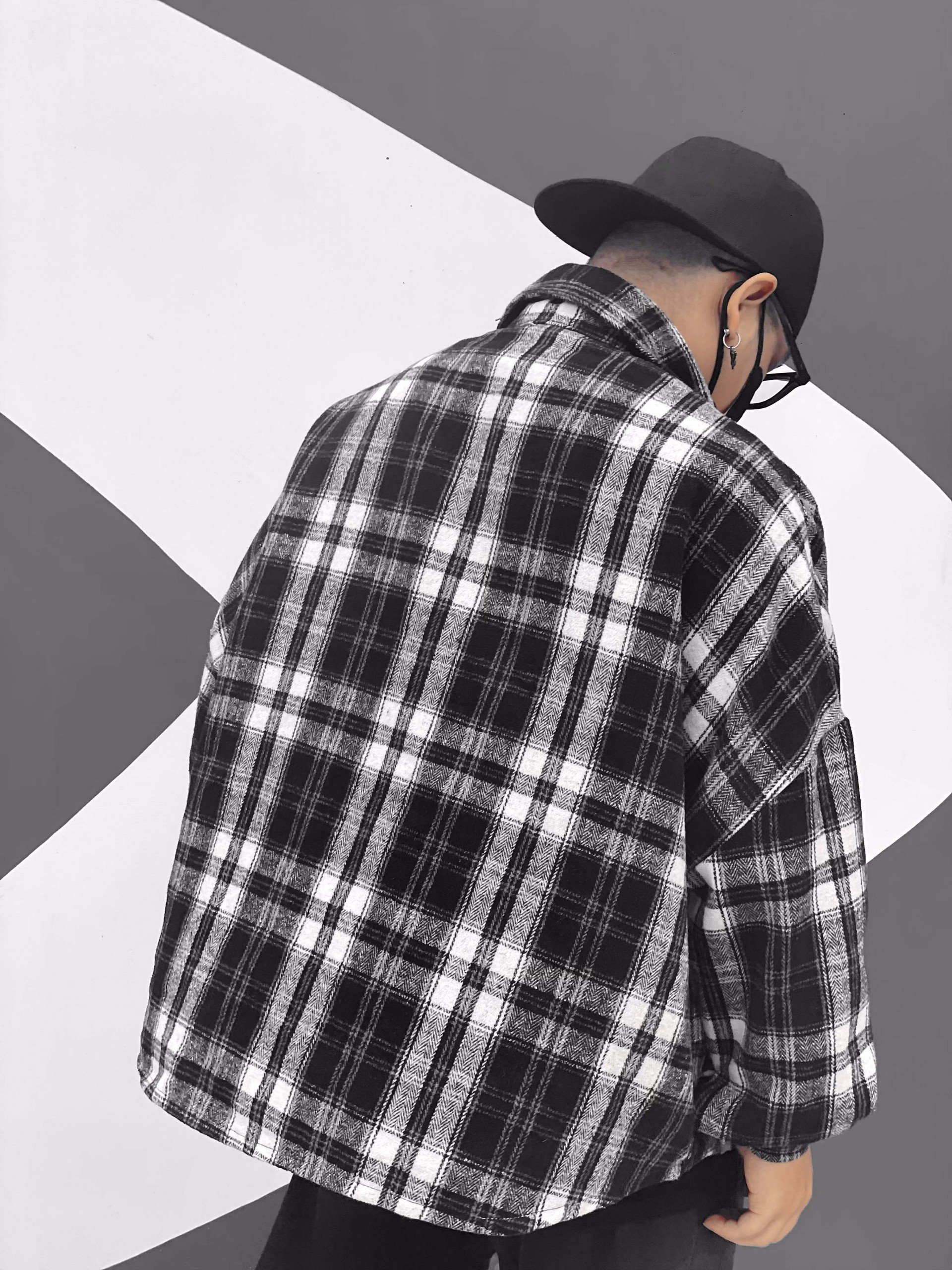 Áo khoác flannel sơ mi caro có nón tháo rời chống nắng cặp đôi nam nữ ...