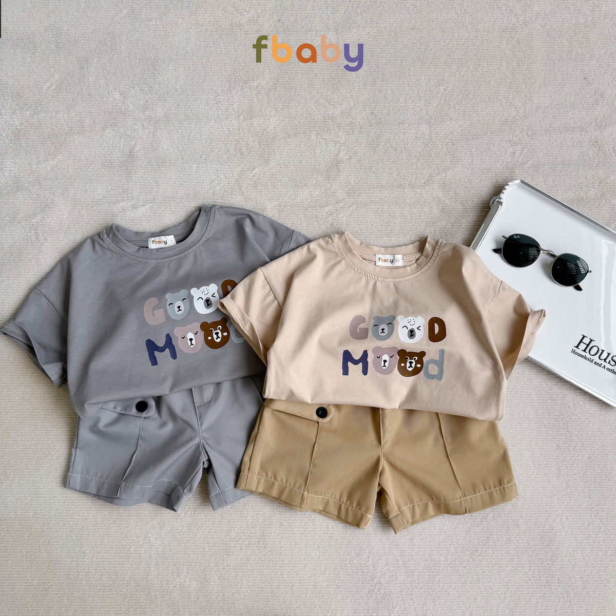 Mô tả Set bộ cotton cộc tay bé trai cổ tròn in chữ quần kaki Fbaby bé mặc ở nhà, đi học, đi lớp, đi chơi FB1124 - 1