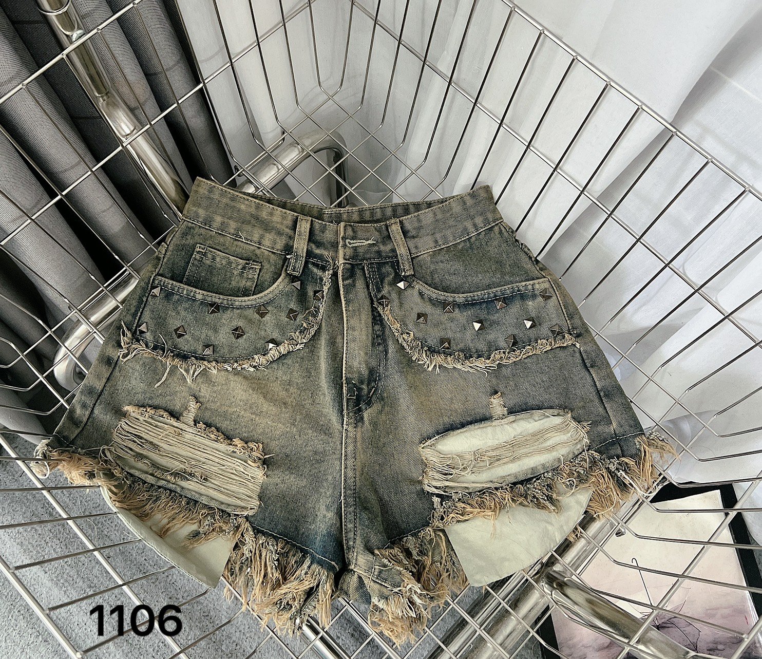 Quần Short Jean Túi Lòi Rách Viền Đinh TC SHOP JEANS BIGSIZE 40kg-90kg ...