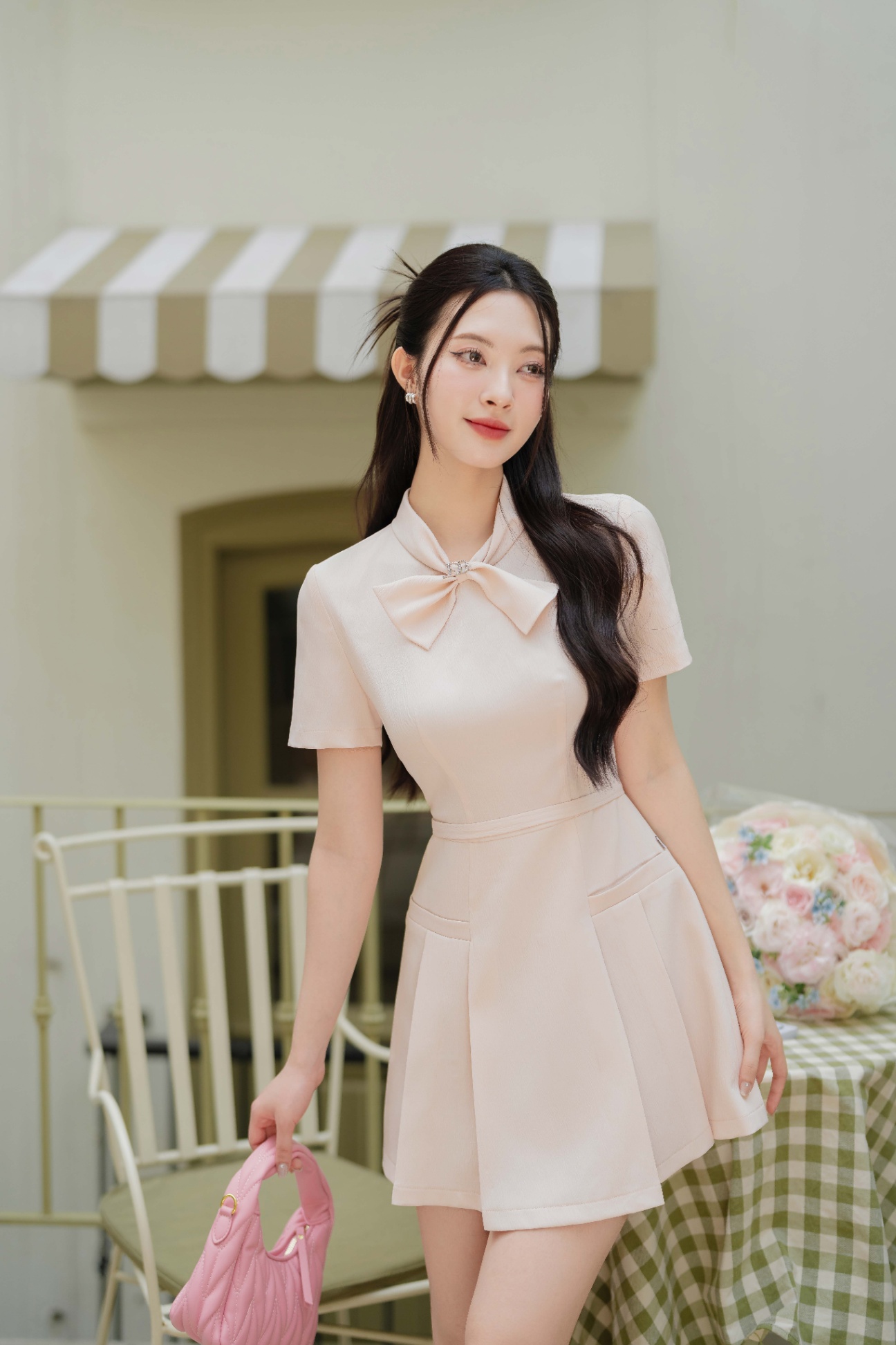 Đầm cổ nơ chân xếp ly sườn đai eo 1S35.2404K thiết kế bởi JM Dress ...