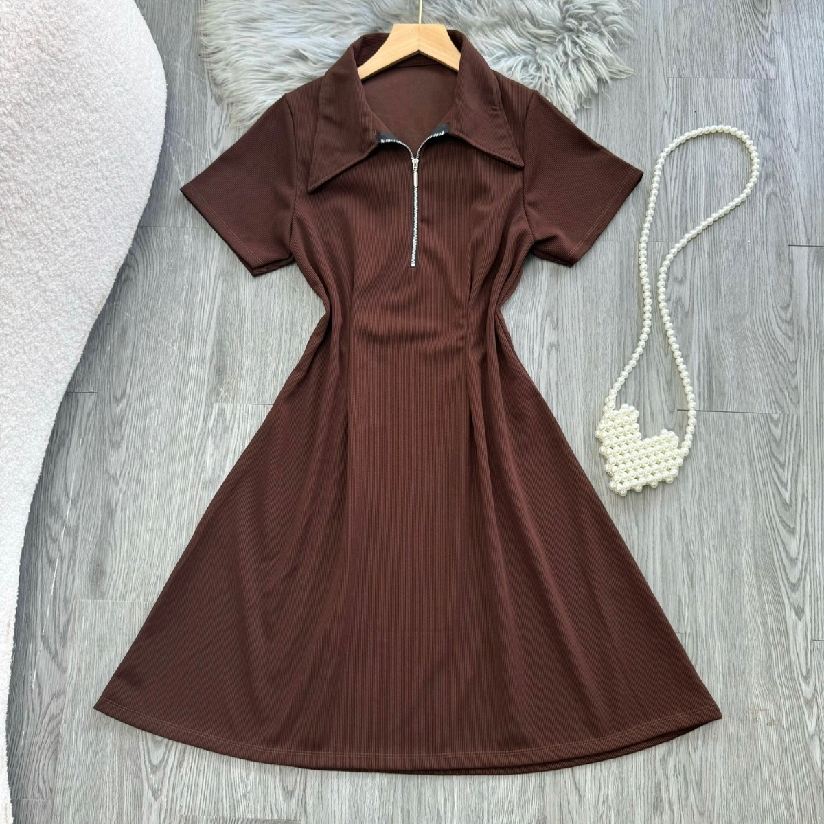 Mô tả Đầm Polo Bigsize Nữ Tay ngắn Dáng Xòe Có Khóa Kéo Thanh Lịch Vải Thun Gân Co Giãn G98 - 3