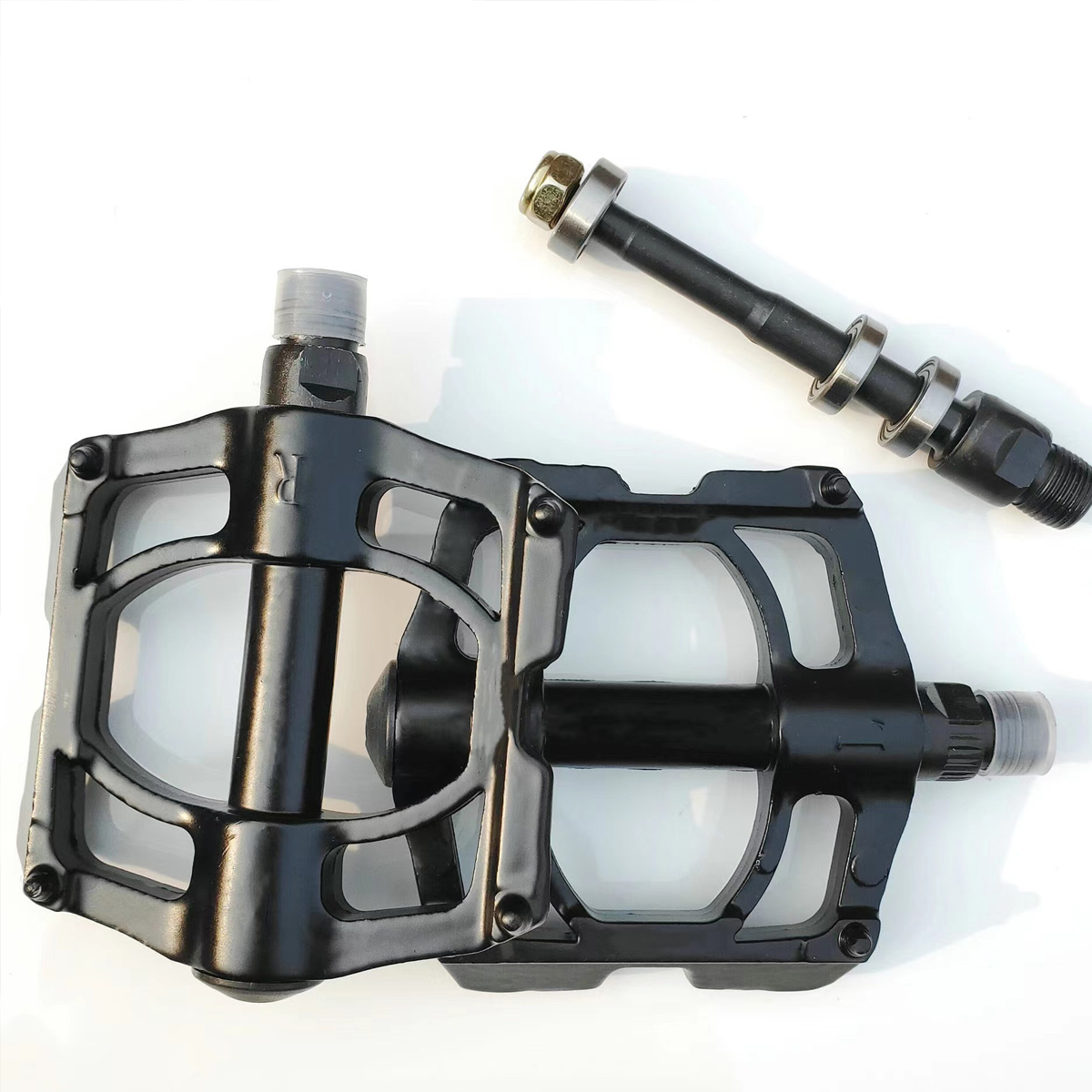 Mô tả Bàn Đạp Xe Đạp 1 Cặp (2 Chiếc) Pedal Cho Xe Đạp Thể Thao Bằng Hợp Kim Thép Nhôm Chống Trượt Chính Hãng Amalife - 9