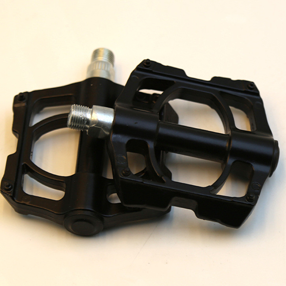 Mô tả Bàn Đạp Pedal Xe Đạp Thể Thao Địa Hình Hãng Amalife – 2 Chiếc Pedan Hợp Kim Thép Nhôm Chắc Chắn Chống Trượt - 5