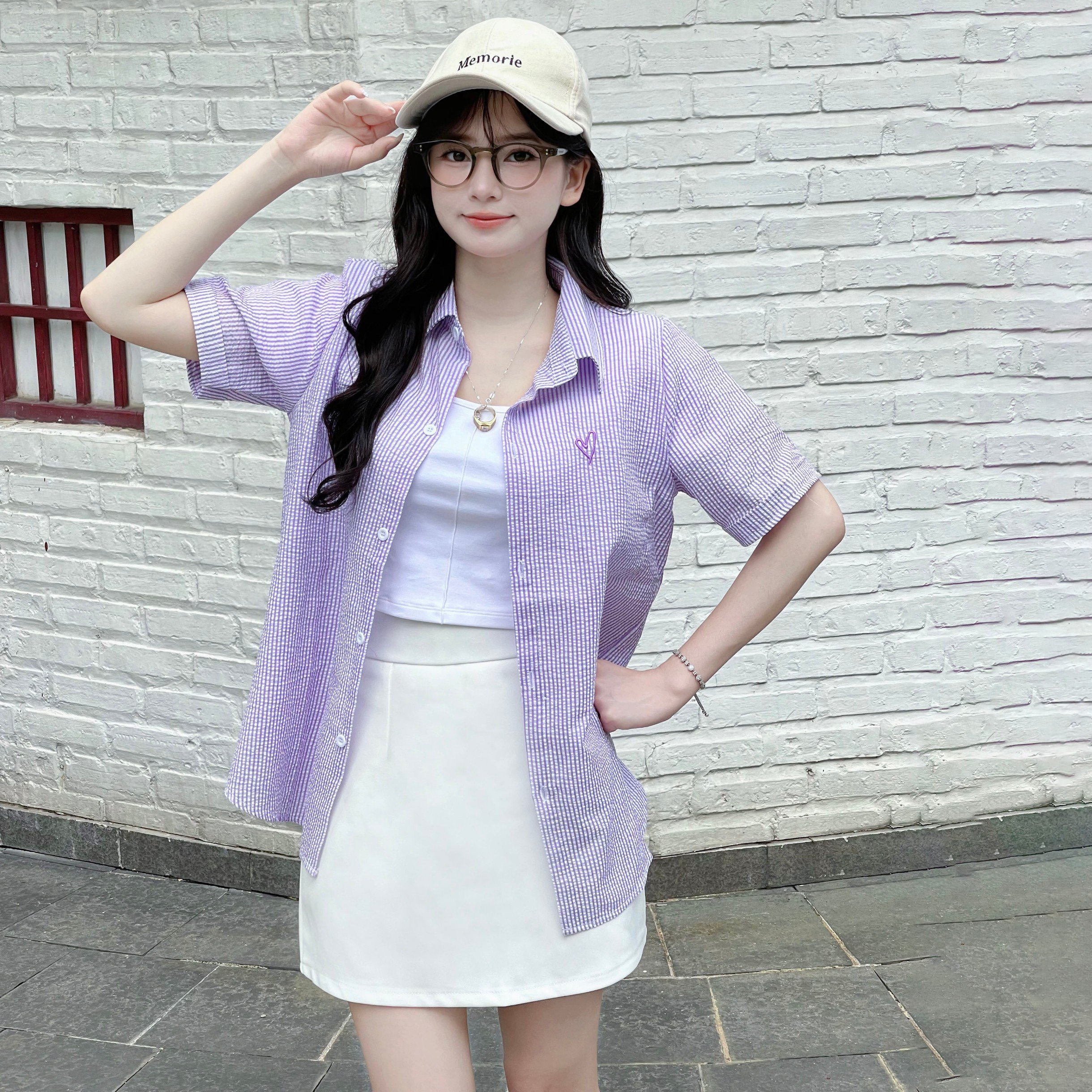Mô tả Áo sơ mi nữ Blousie Choobe kẻ sọc oversize cộc tay form suông rộng khoác ngoài Hàn Quốc ASM03 - 4