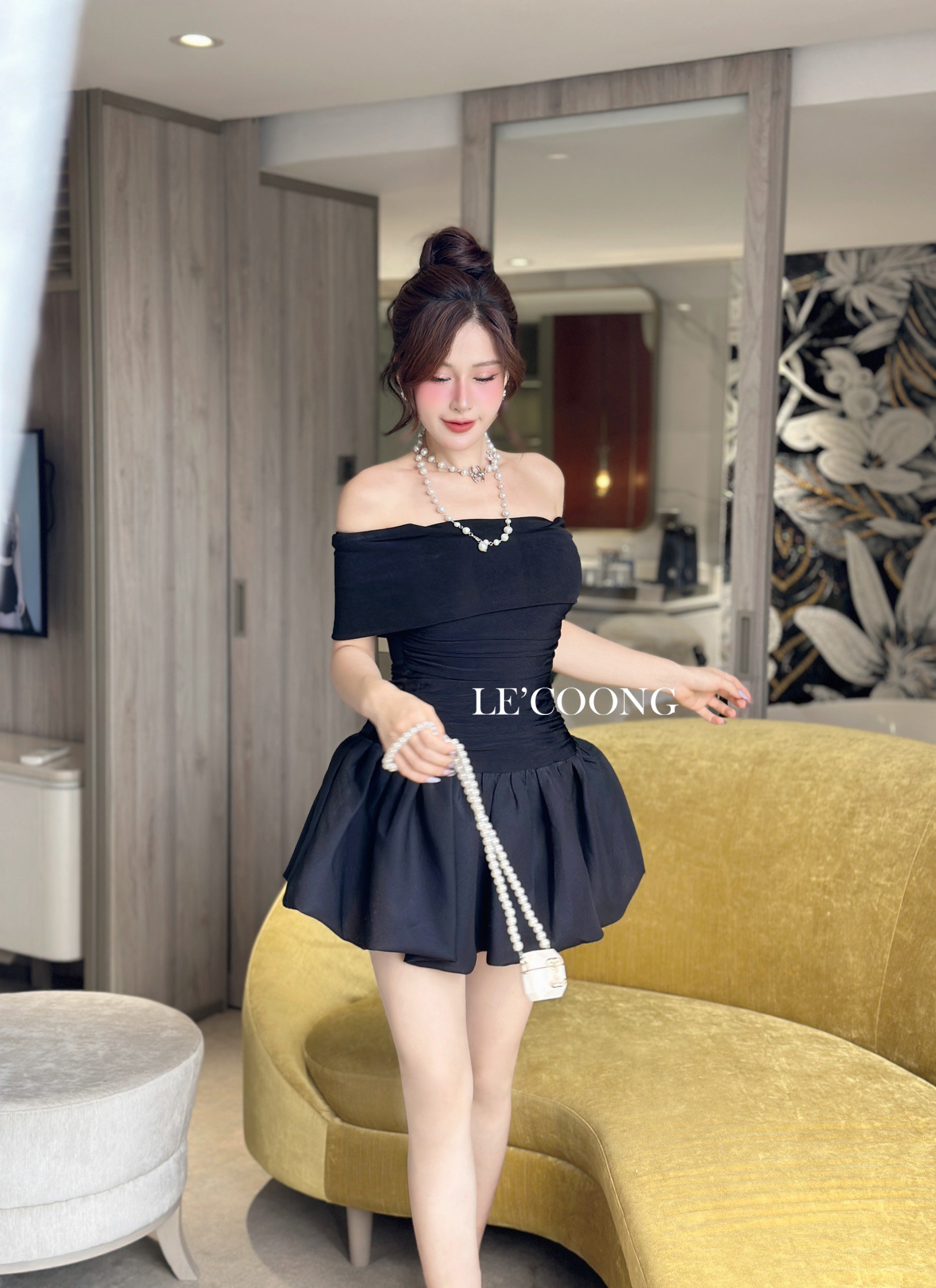 Mô tả Váy Đẹp Dáng Ngắn Chân Váy Bí LECOONG V617 Đầm Tiểu Thư Trễ Vai - 1
