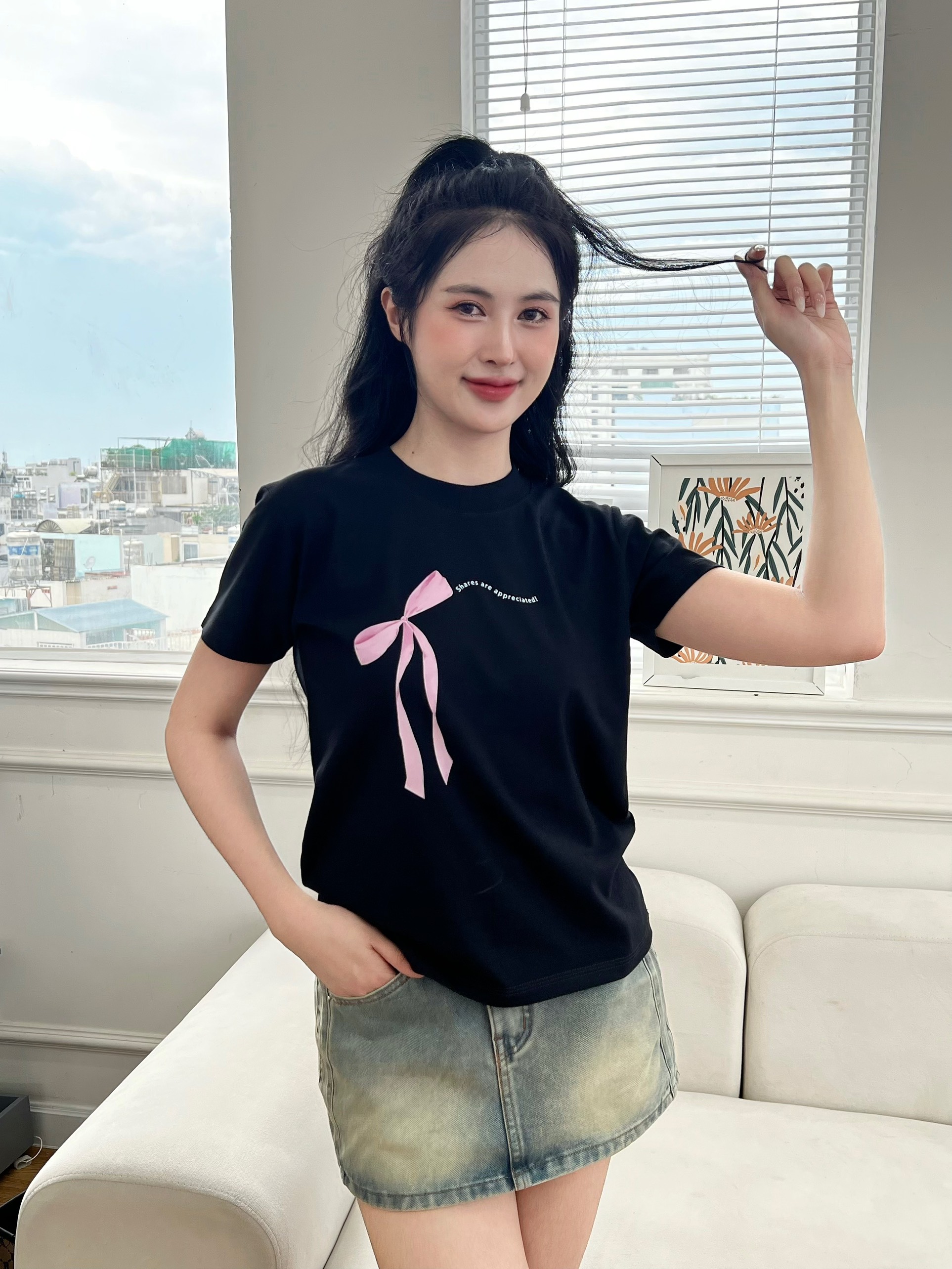 Mô tả Áo thun baby tee Shares are appreciated in nơ lớn TiQi Jeans A107 - 2