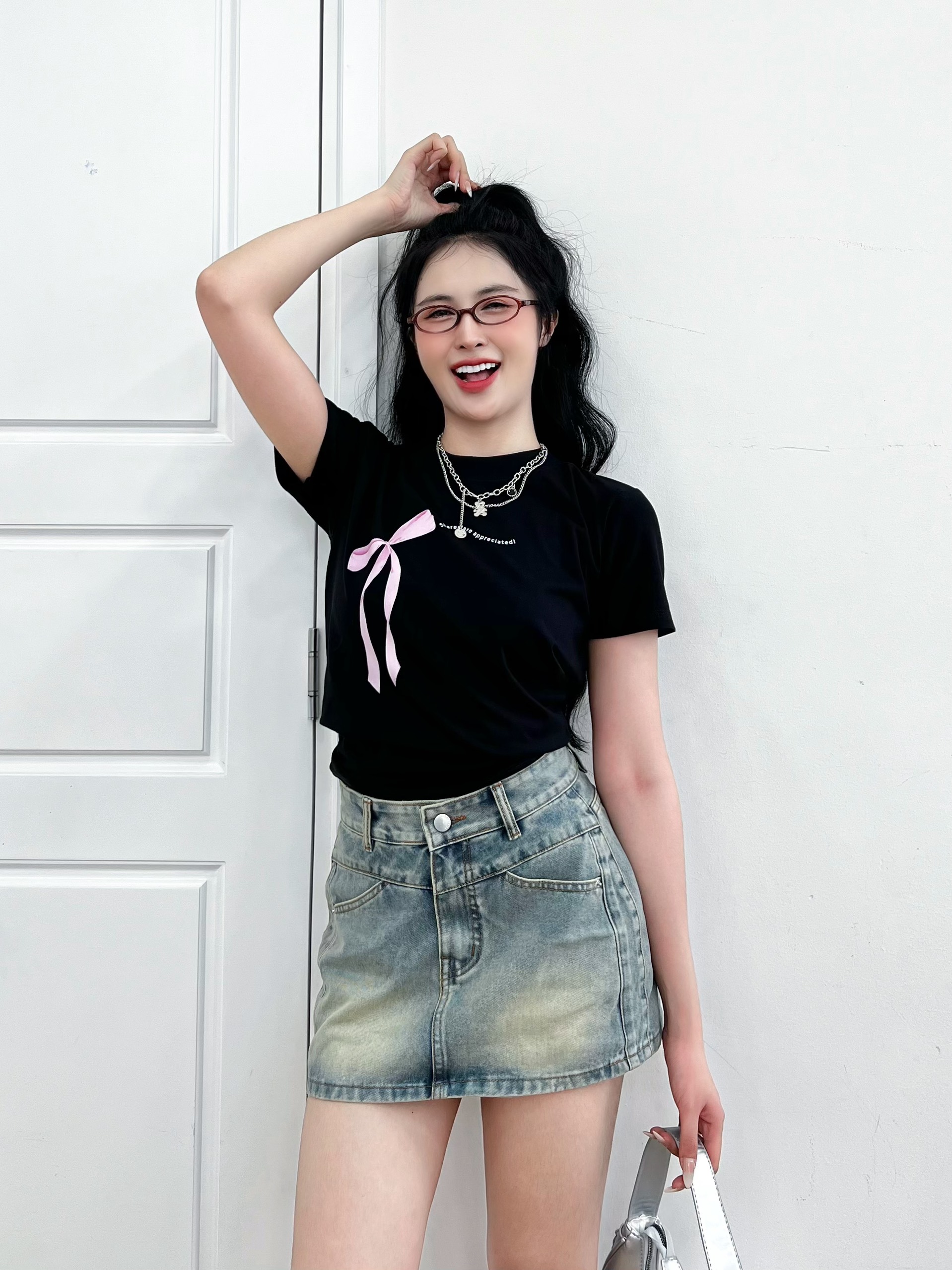 Mô tả Áo thun baby tee Shares are appreciated in nơ lớn TiQi Jeans A107 - 3