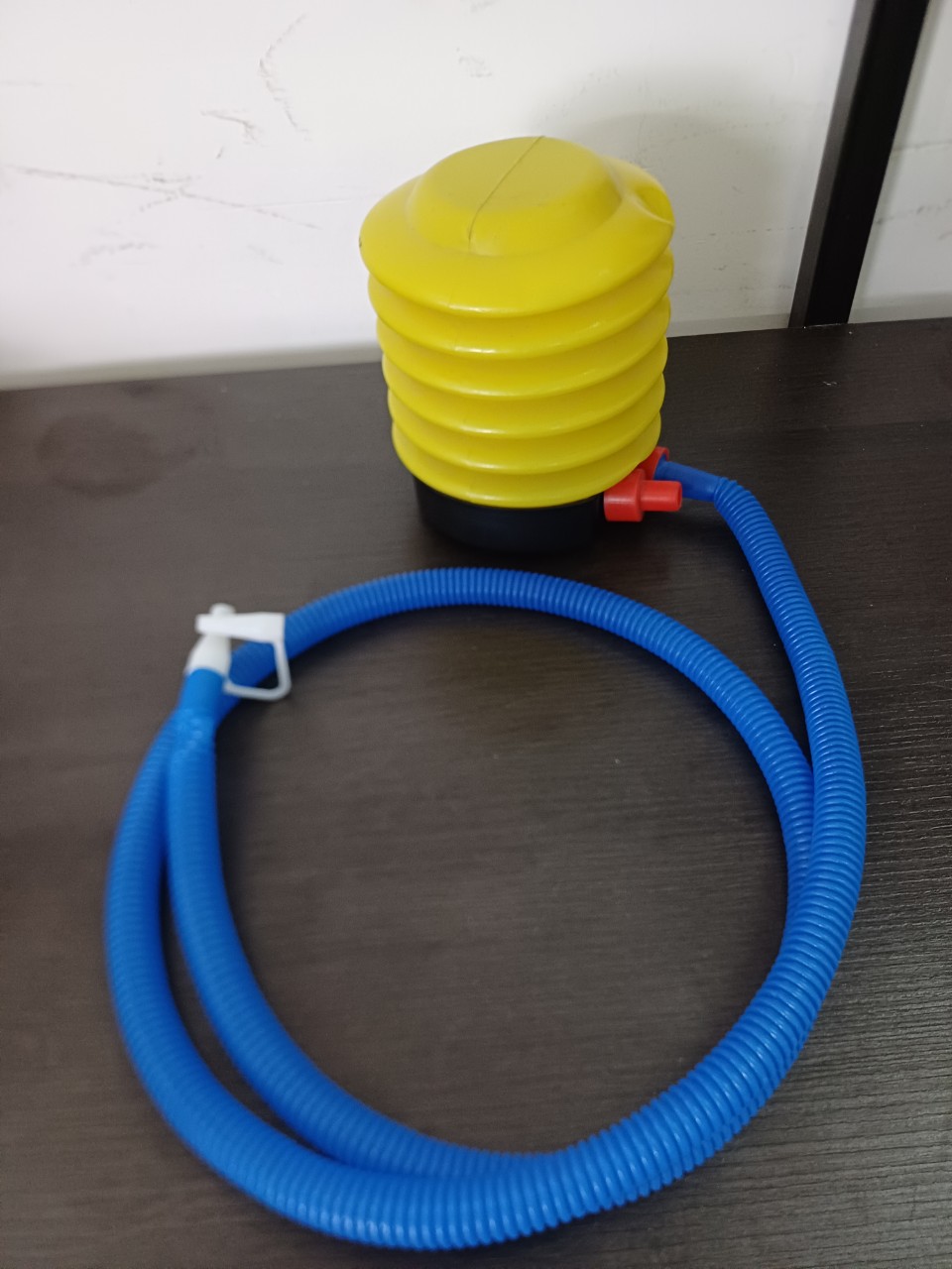 Mô tả Bơm Tay Mini Dậm Chân Bơm Bóng Yoga Đa Năng Dụng Cụ Bơm Bóng Bay Cao Cấp Tiện Dụng [Bơm Nhựa] - 8
