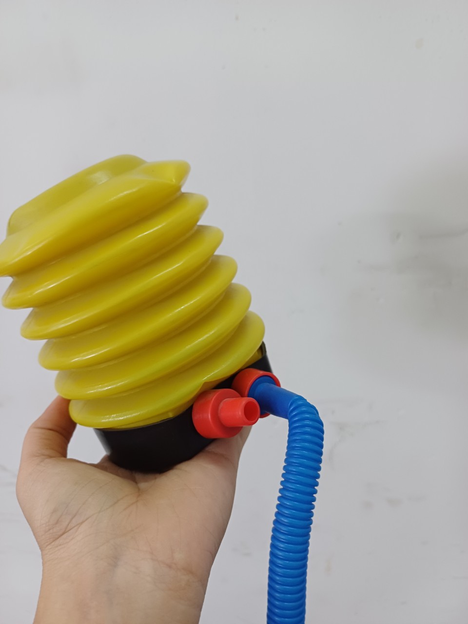 Mô tả Bơm Tay Mini Dậm Chân Bơm Bóng Yoga Đa Năng Dụng Cụ Bơm Bóng Bay Cao Cấp Tiện Dụng [Bơm Nhựa] - 9