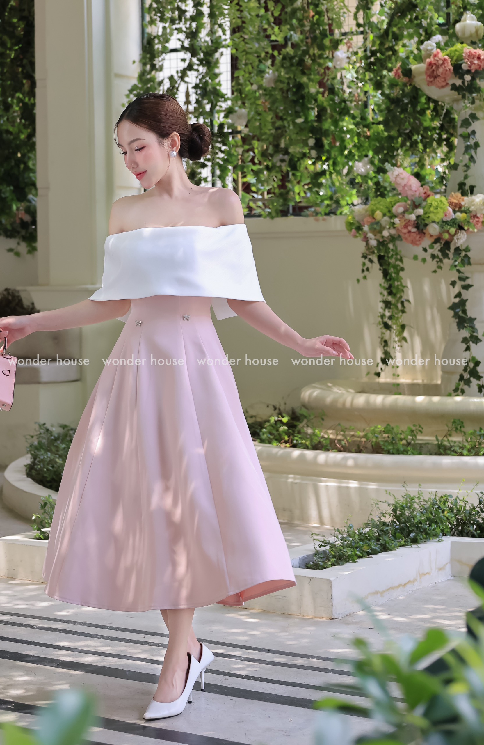 Mô tả WONDERHOUSE Mia Deess đầm trễ vai phối trắng dáng xòe chất vải dày dặn dự tiệc sang chảnh, dạo phố nữ tính - 6