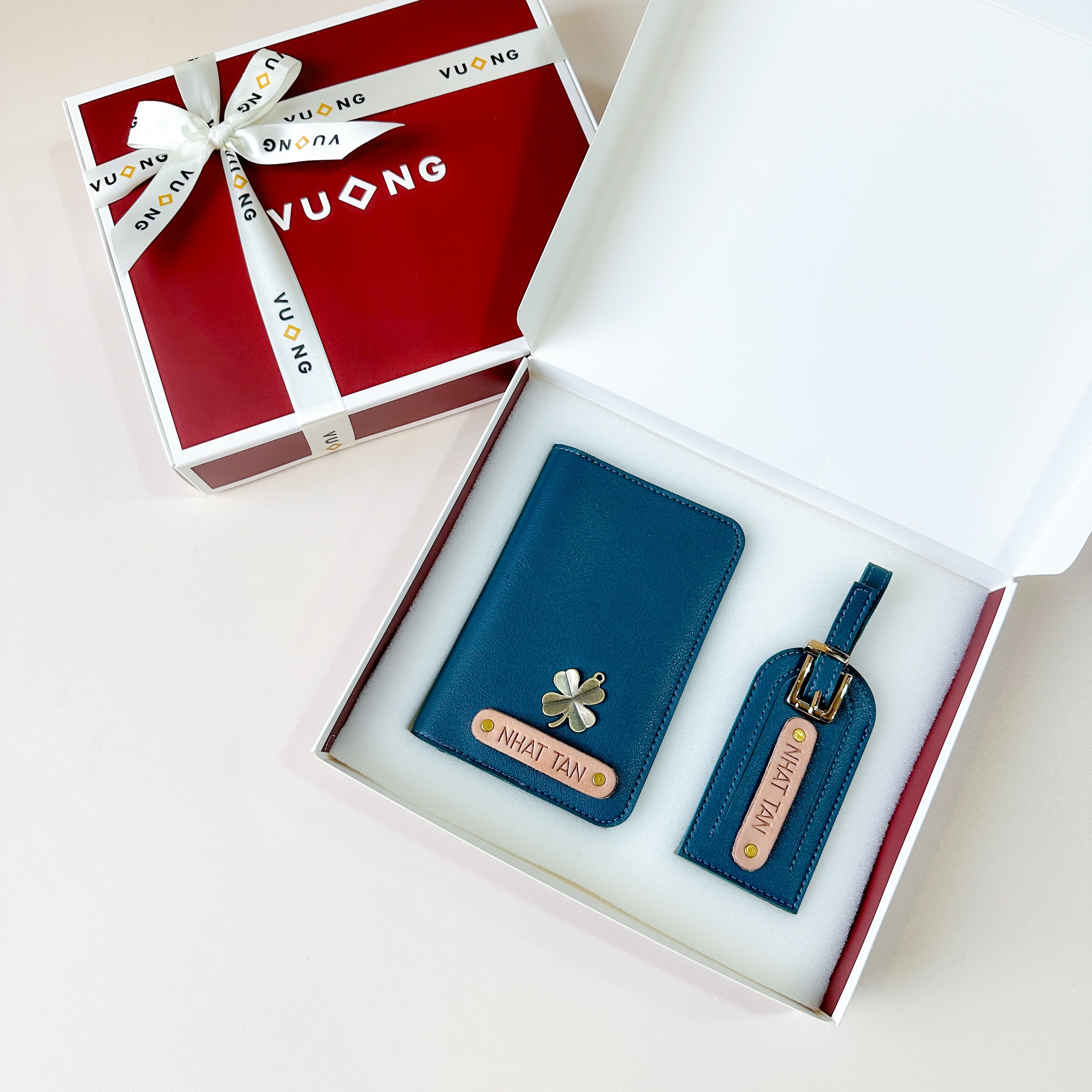 Mô tả Passport cover Vuông Shop®️ da p.u 2 lớp kèm tag hành lý - 4