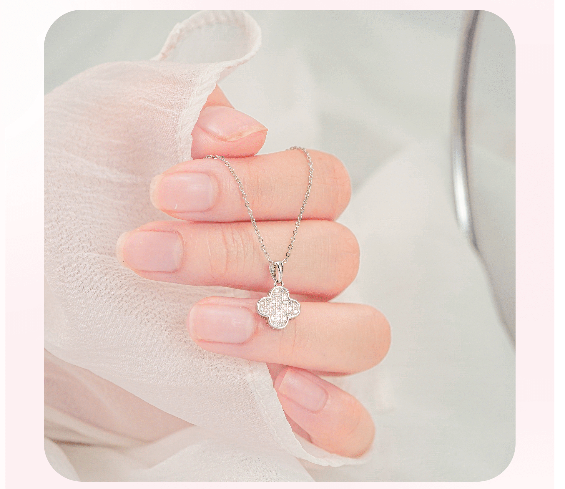 Mô tả Dây chuyền bạc nữ CDE Lucky Four Leaf Necklace Silver CDE6385SV - 4