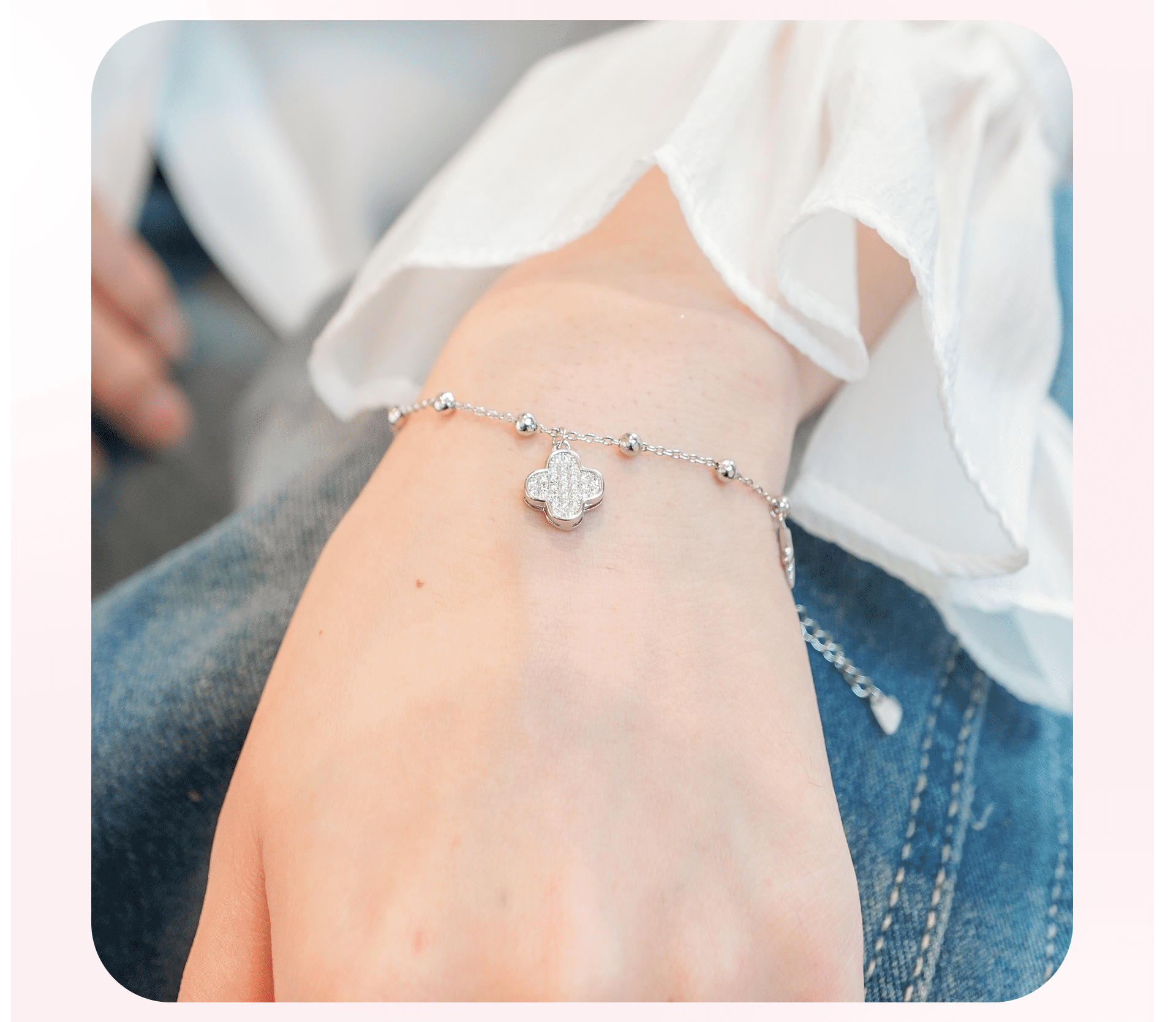 Mô tả Vòng tay nữ CDE Lucky Four Leaf Star Silver Bracelet CDE2241 - 5