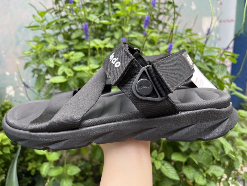 Mô tả Giày sandal Shondo đen full quai xoay 360 dành cho nam nữ F6X1111 - 1