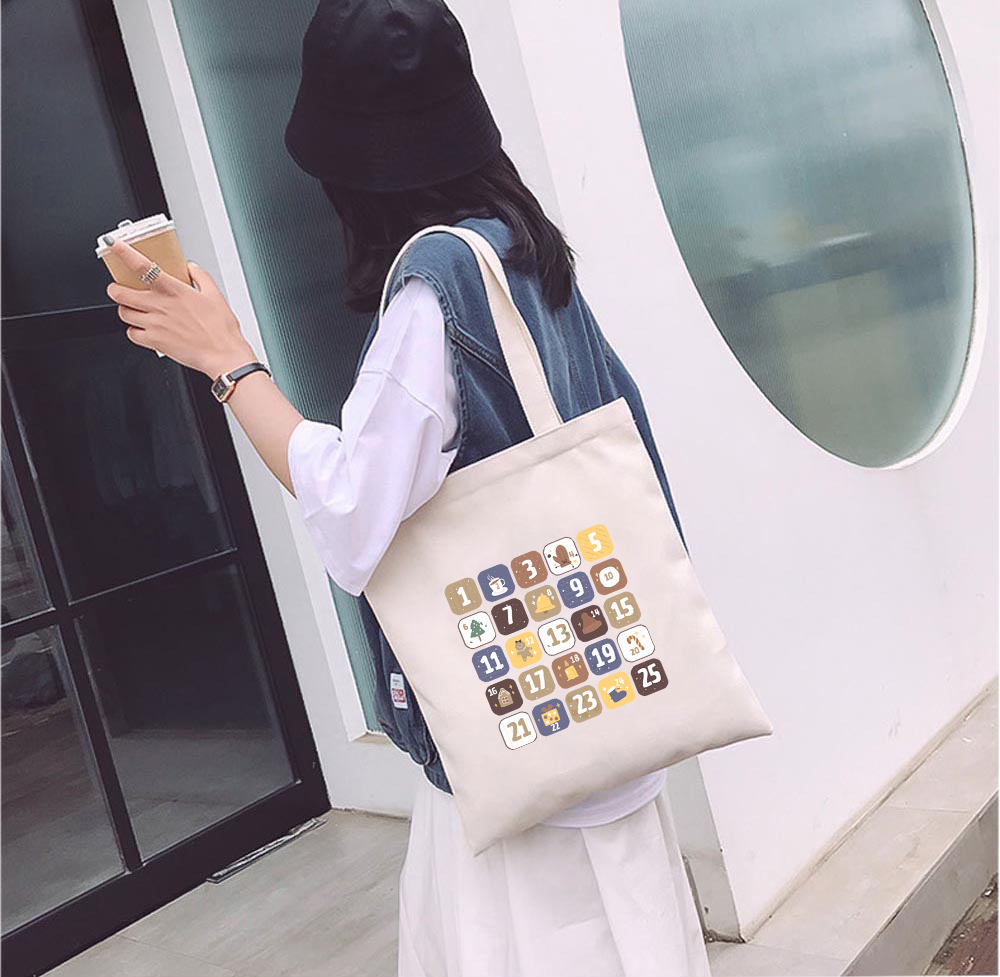 Mô tả Túi Tote Vải Mộc GINKO Kiểu Basic Có Dây Kéo Khóa ( túi con ) In Hình Merry Chrismas M83 - 3