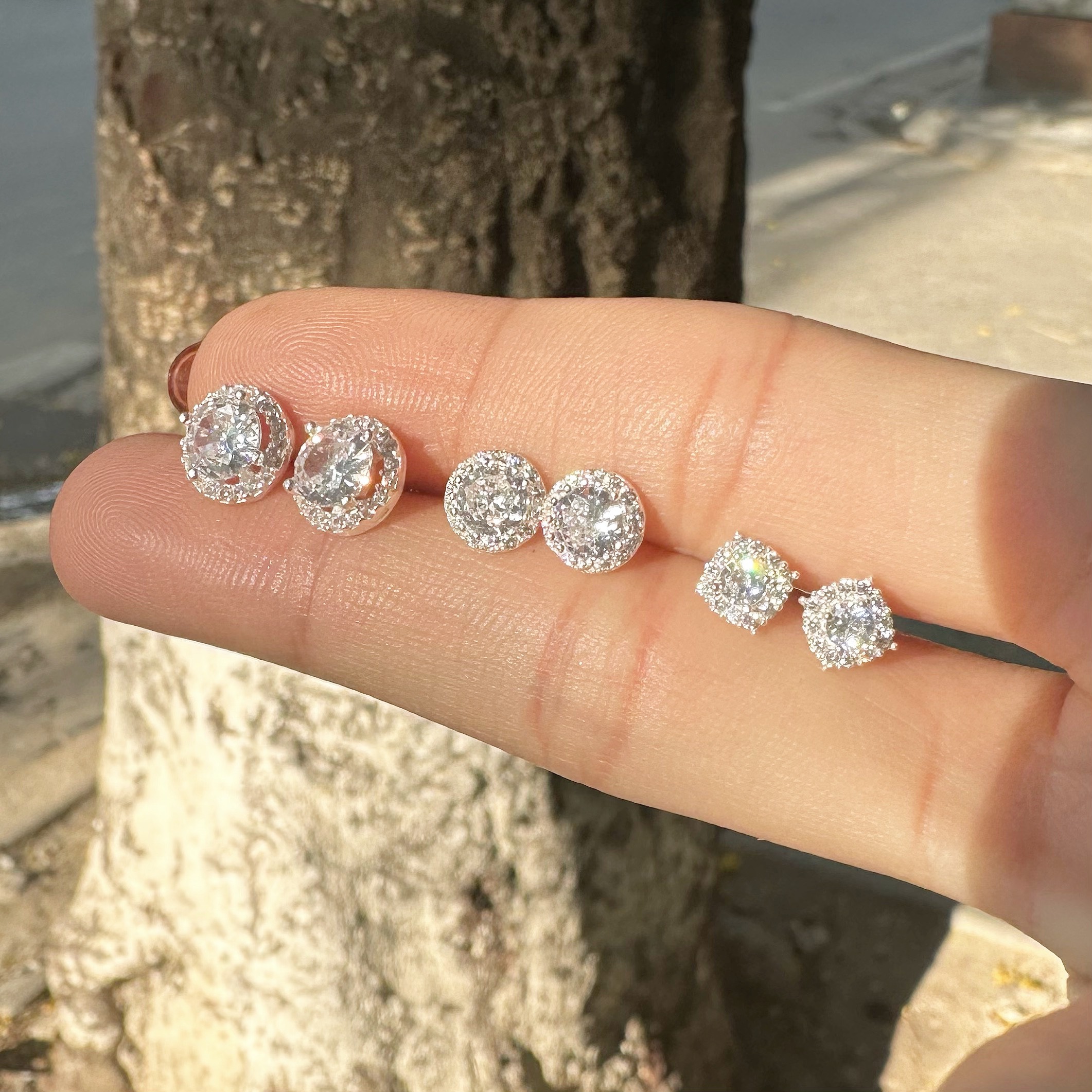 Mô tả Khuyên Tai Bạc Tròn Nữ DẾ BẠC 925 Kiểu Dáng Cupcake Đính Đá Lấp Lánh Tiểu Thư Sang Trọng K2122 - 4