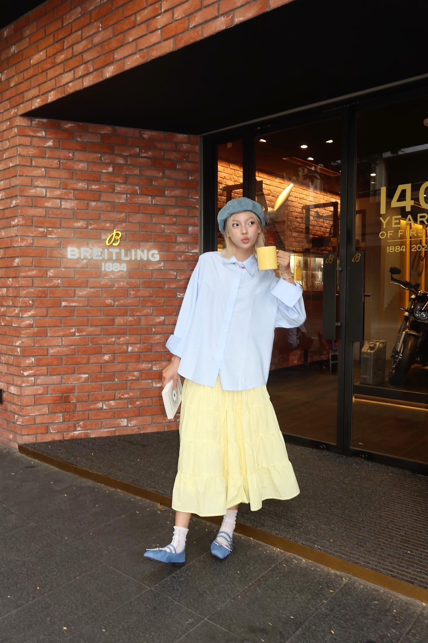 Mô tả Áo sơ mi nữ GILLEE sơ mi trơn dáng oversized, sơ mi form rộng vải kate Mỹ xanh pastel chống nhăn FAS293 - 8