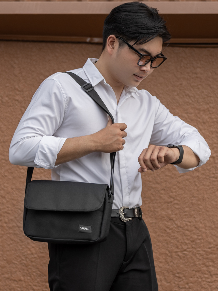 Túi Đeo Chéo Vải Canvas DAVANTI DV298 tổng thể