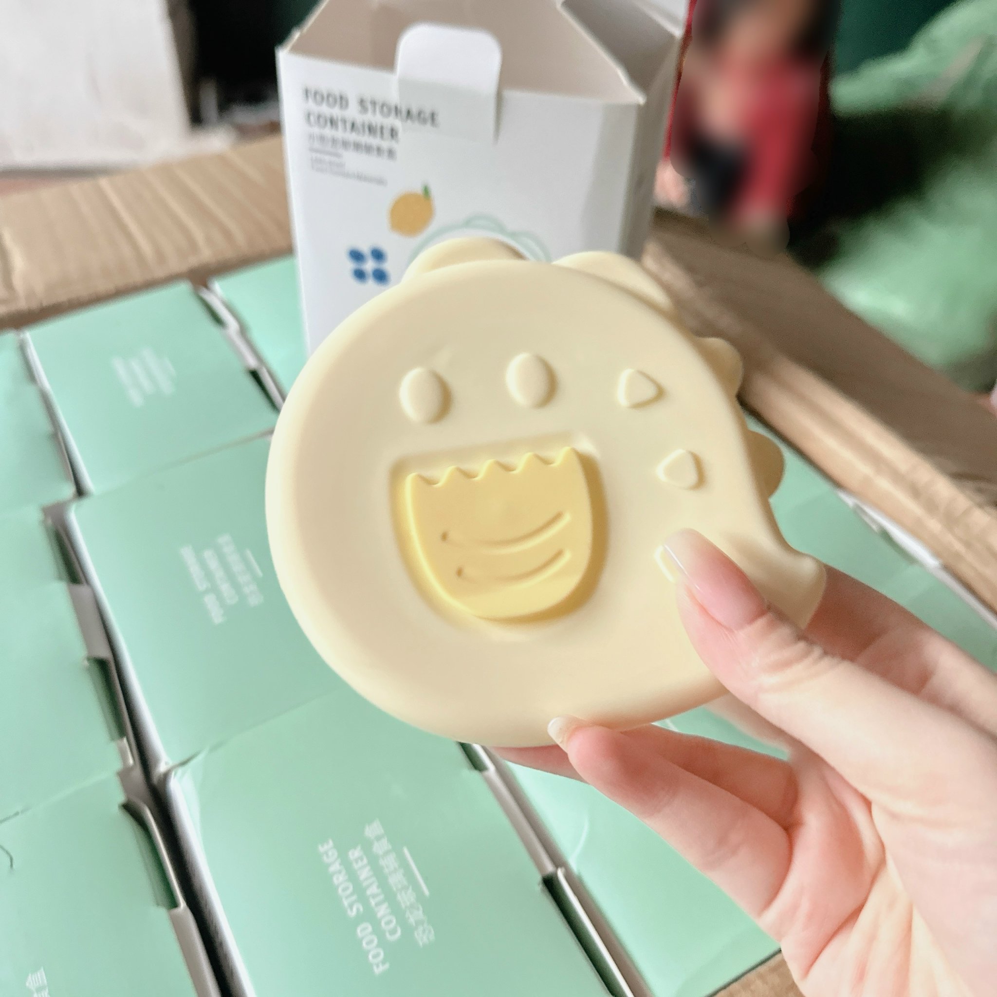 Mô tả Hộp Trữ Đồ Ăn Dặm Thủy Tinh KidsWorld Hình Khủng Long, Gấu Hộp Trữ Đông, Trữ Thức Ăn Cho Bé Nắp Silicone - 4