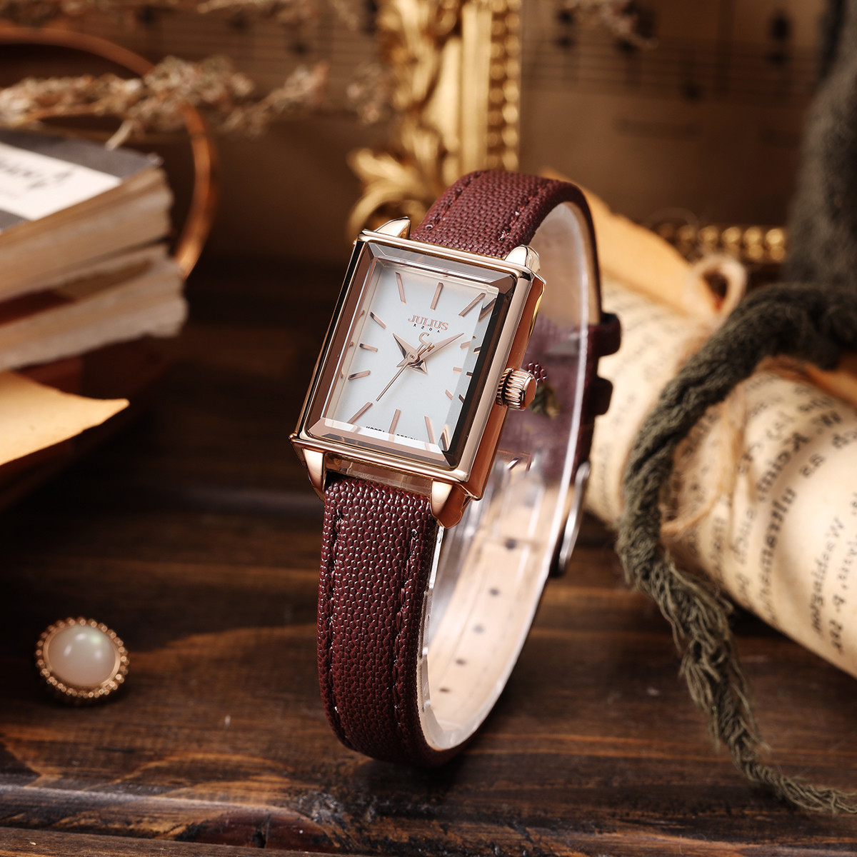 Đồng hồ Julius nữ JA-787 dây da