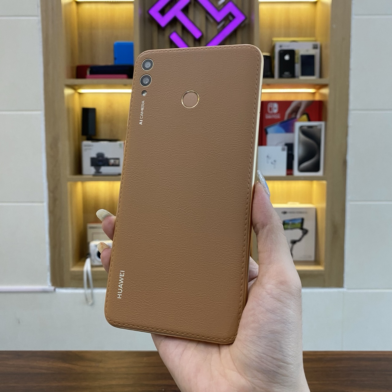 7.12㌅ 大画面 Huawei Y enjoy Max 4GB/128GB