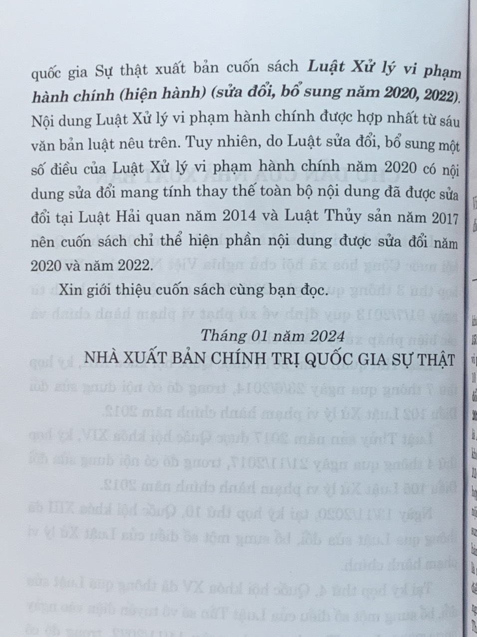 Mô tả Sách luật - Luật Xử lý vi phạm hành chính (hiện hành) (sửa đổi, bổ sung năm 2020, 2022) - 3