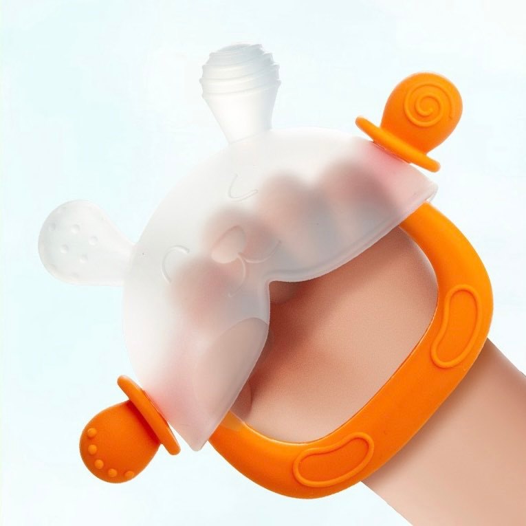 Mô tả Gặm Nướu Cho Bé Xỏ Tay Hình Gấu KidAndMom Đồ Chơi Gặm Nướu Silicone Siêu Mềm An Toàn Cho Bé Sơ Sinh - 2