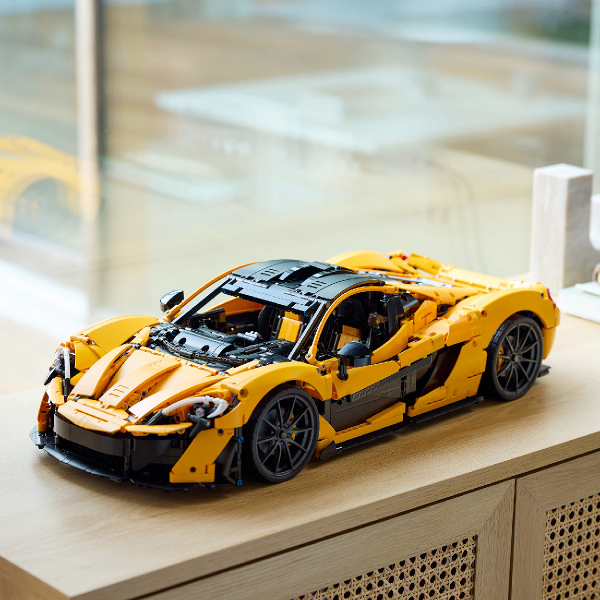 Mô tả LEGO TECHNIC 42172 Đồ Chơi Lắp Ráp Siêu Xe Thể Thao McLaren (3893 chi tiết) - 5