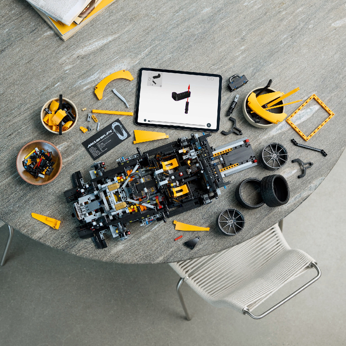 Mô tả LEGO TECHNIC 42172 Đồ Chơi Lắp Ráp Siêu Xe Thể Thao McLaren (3893 chi tiết) - 8