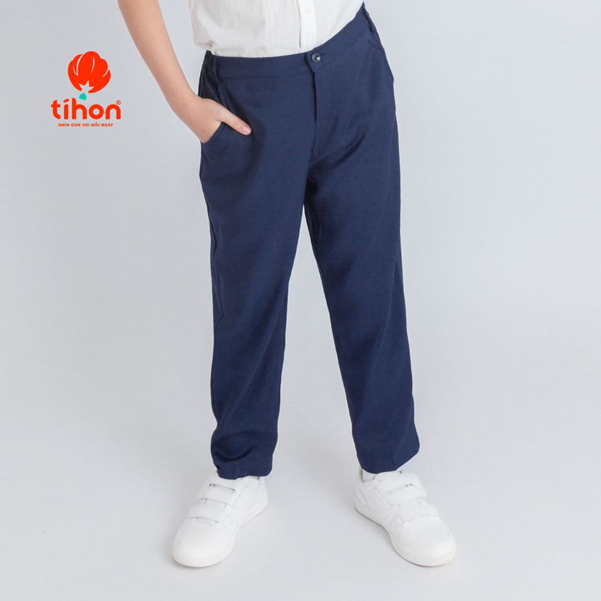 Bé trai mặc bộ TIHON