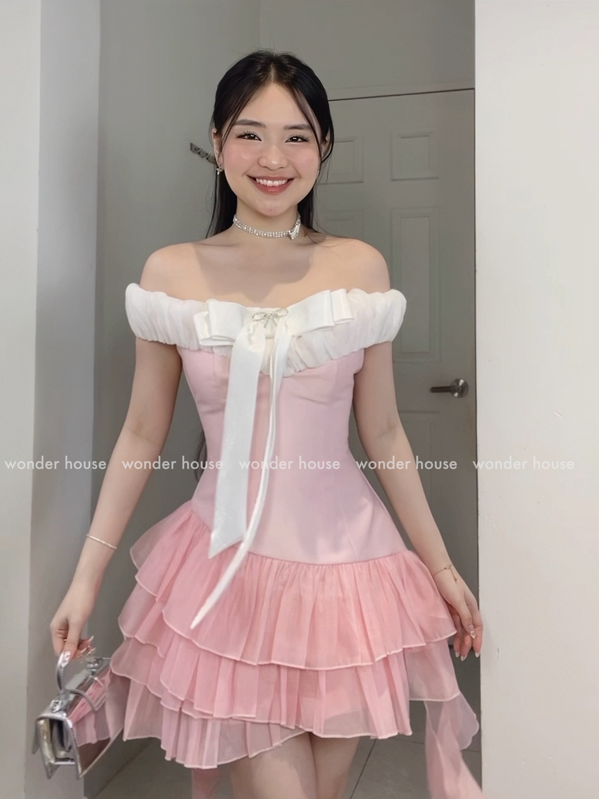 Mô tả Wonderhouse Michin Dress Đầm thiết kế trễ vai xòe dự tiệc sang trọng - 3