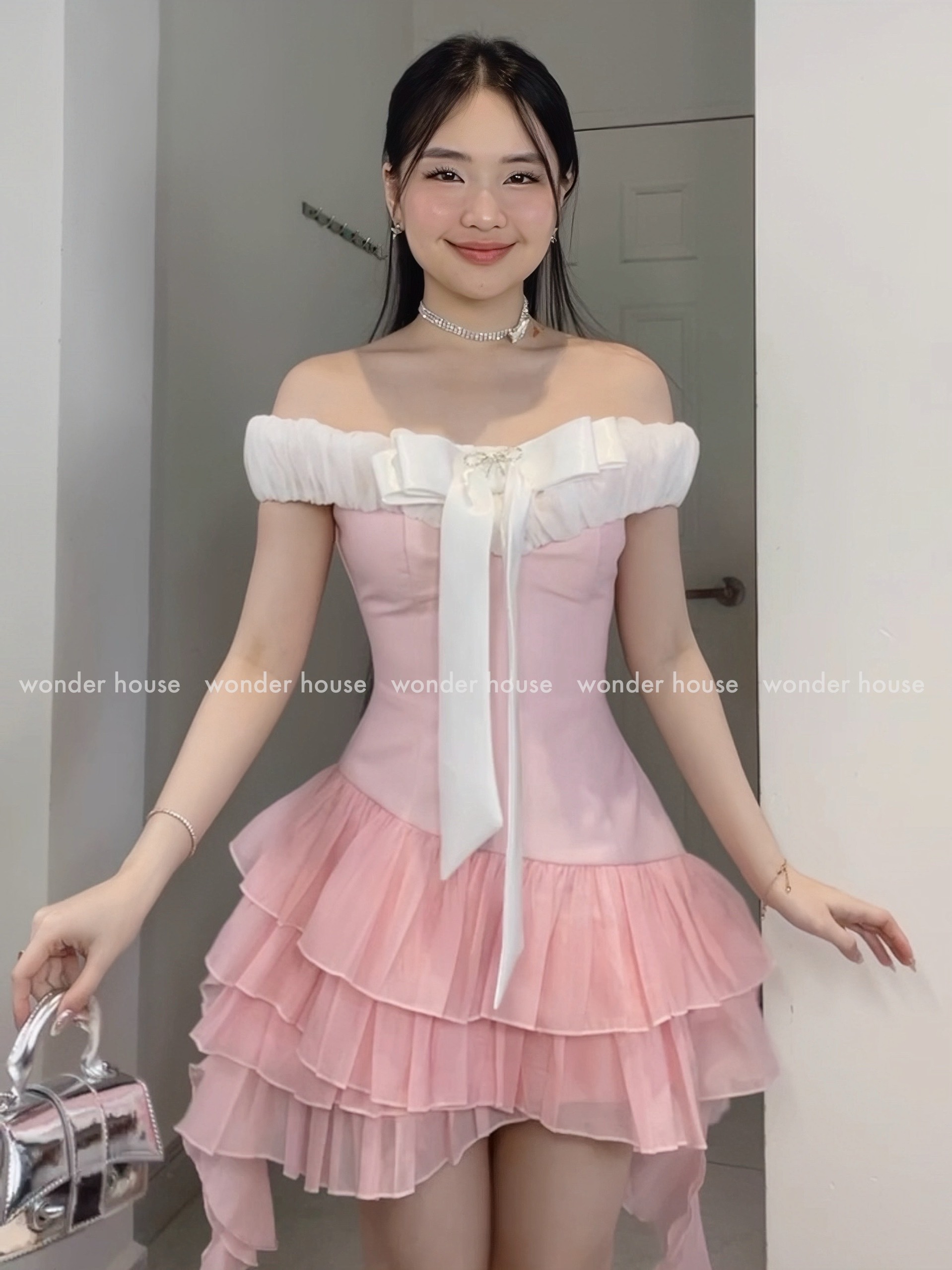 Mô tả Wonderhouse Michin Dress Đầm thiết kế trễ vai xòe dự tiệc sang trọng - 4