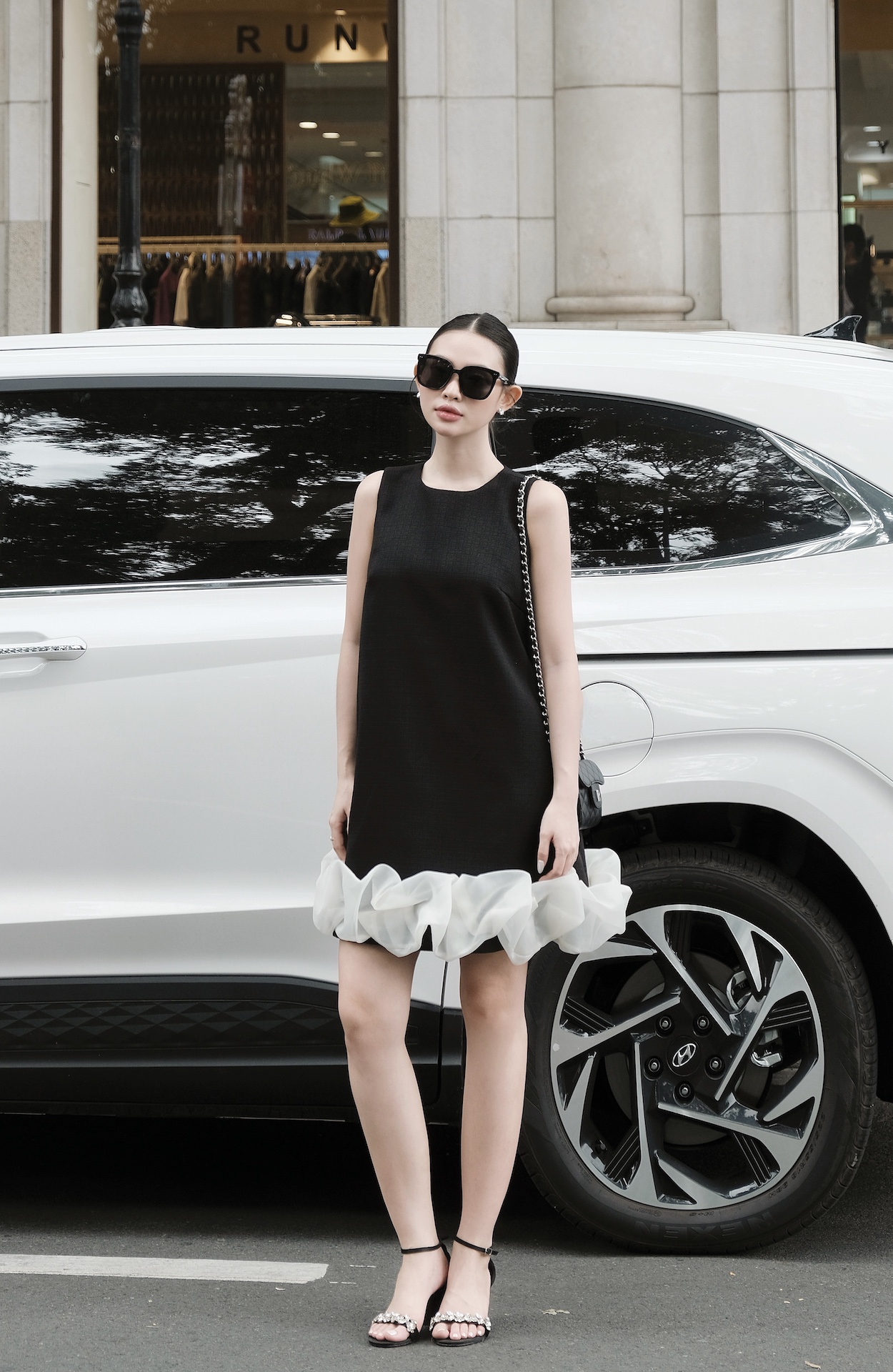 Mô tả RẬP - Đầm Cổ Tròn Không Tay Phối Voan Chân Váy - PREMIER 16 - 3