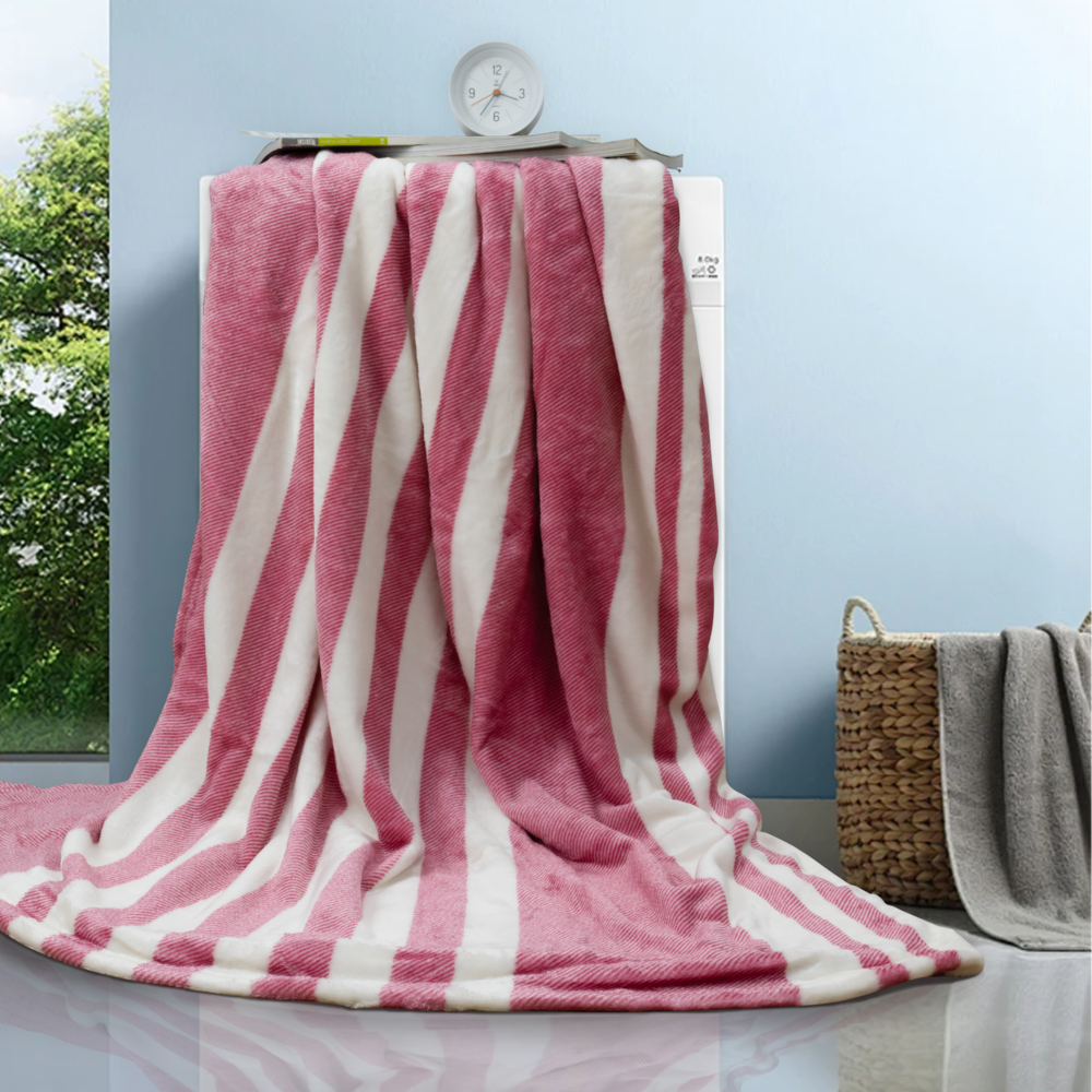 Mền tuyết NIN House PINK STRIPES