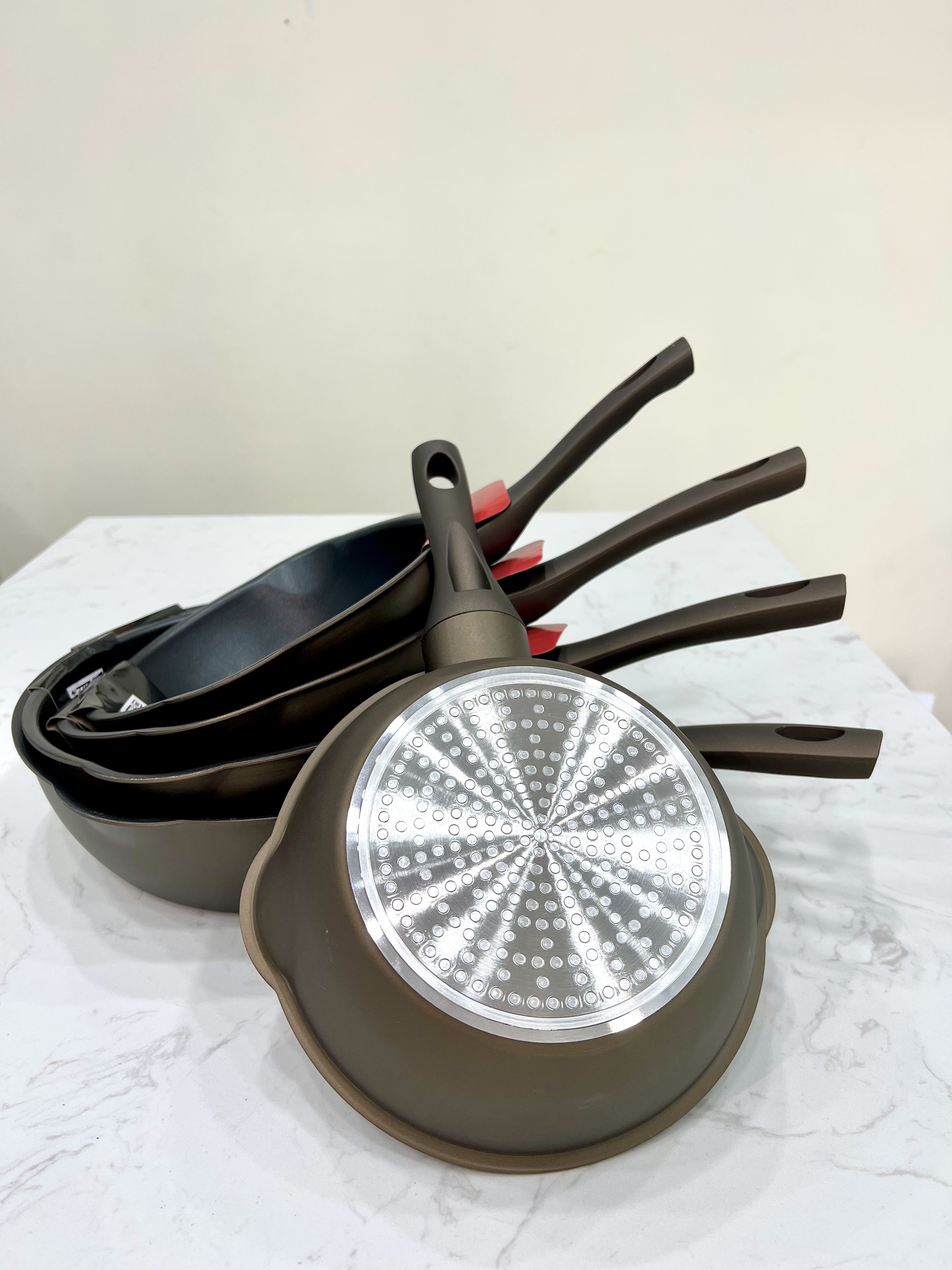 Mô tả Chảo Chống Dính Cao Cấp Lipper Size 24-26-28cm Hàng Chính Hãng KALPEN-GIA DỤNG ĐỨC Bảo Hành 2 Năm - 3