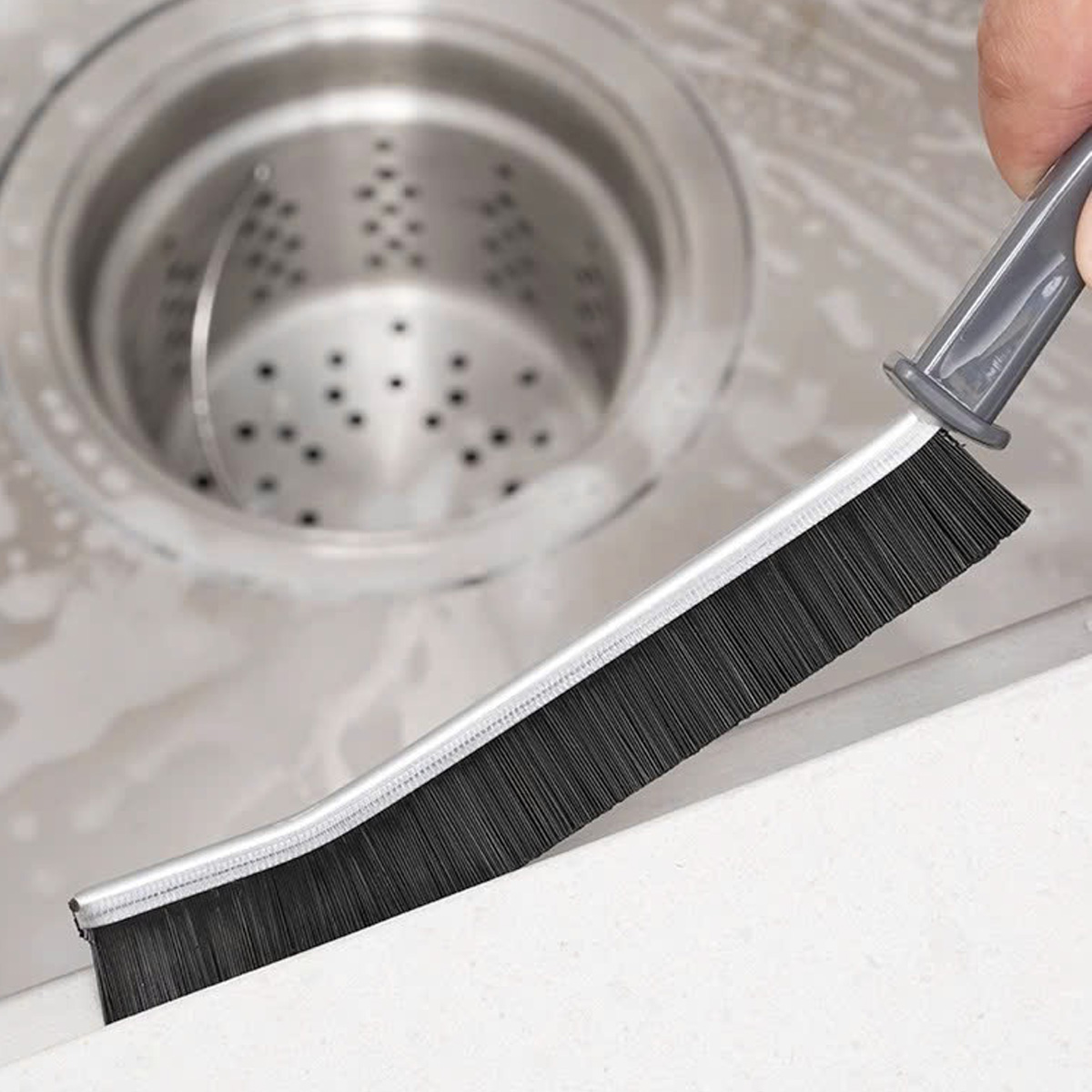 Mô tả Bàn Chải Vệ Sinh Khe Hở Đa Năng Tiện Dụng Cho Gia Đình Chính Hãng Amalife - 11