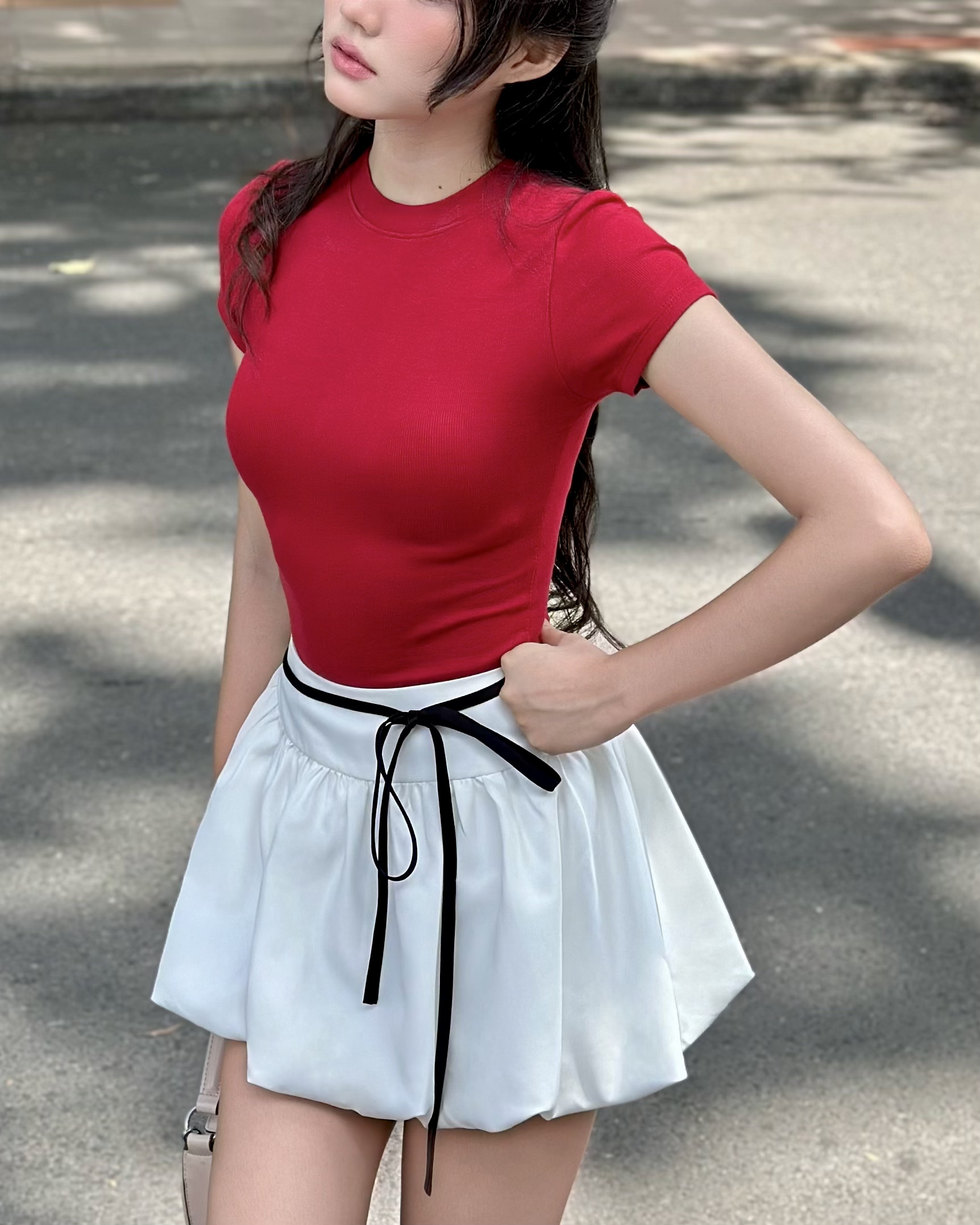 Mô tả Áo thun nữ cổ tròn VMSTYLE, Áo kiểu nữ form ôm tay ngắn màu trơn đơn giản đi học, đi chơi, đi làm ATU00832 - 1