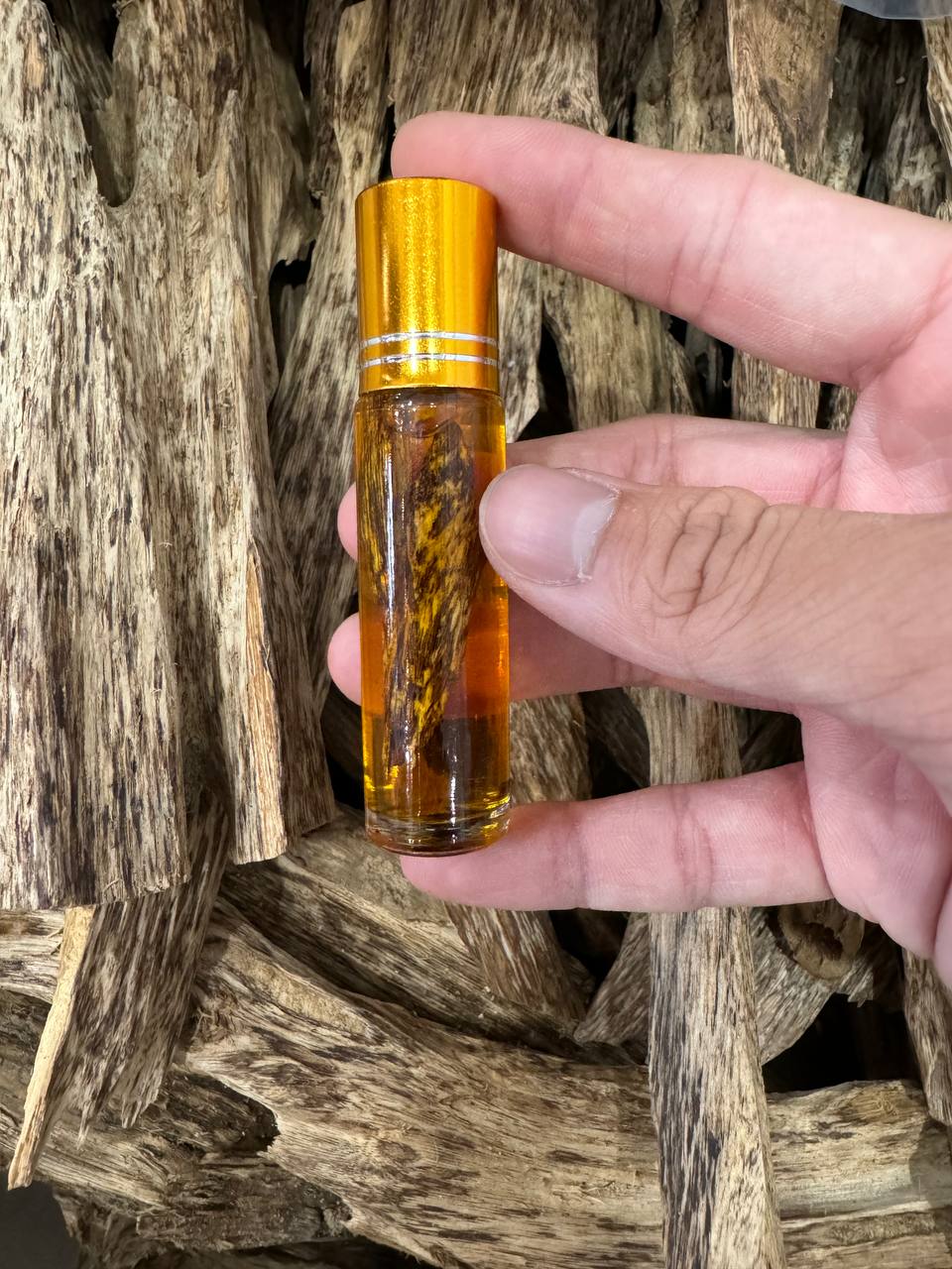 Mô tả Dầu gió ngâm trầm hương Xưởng Mộc Việt - Lọ 12ml - 1