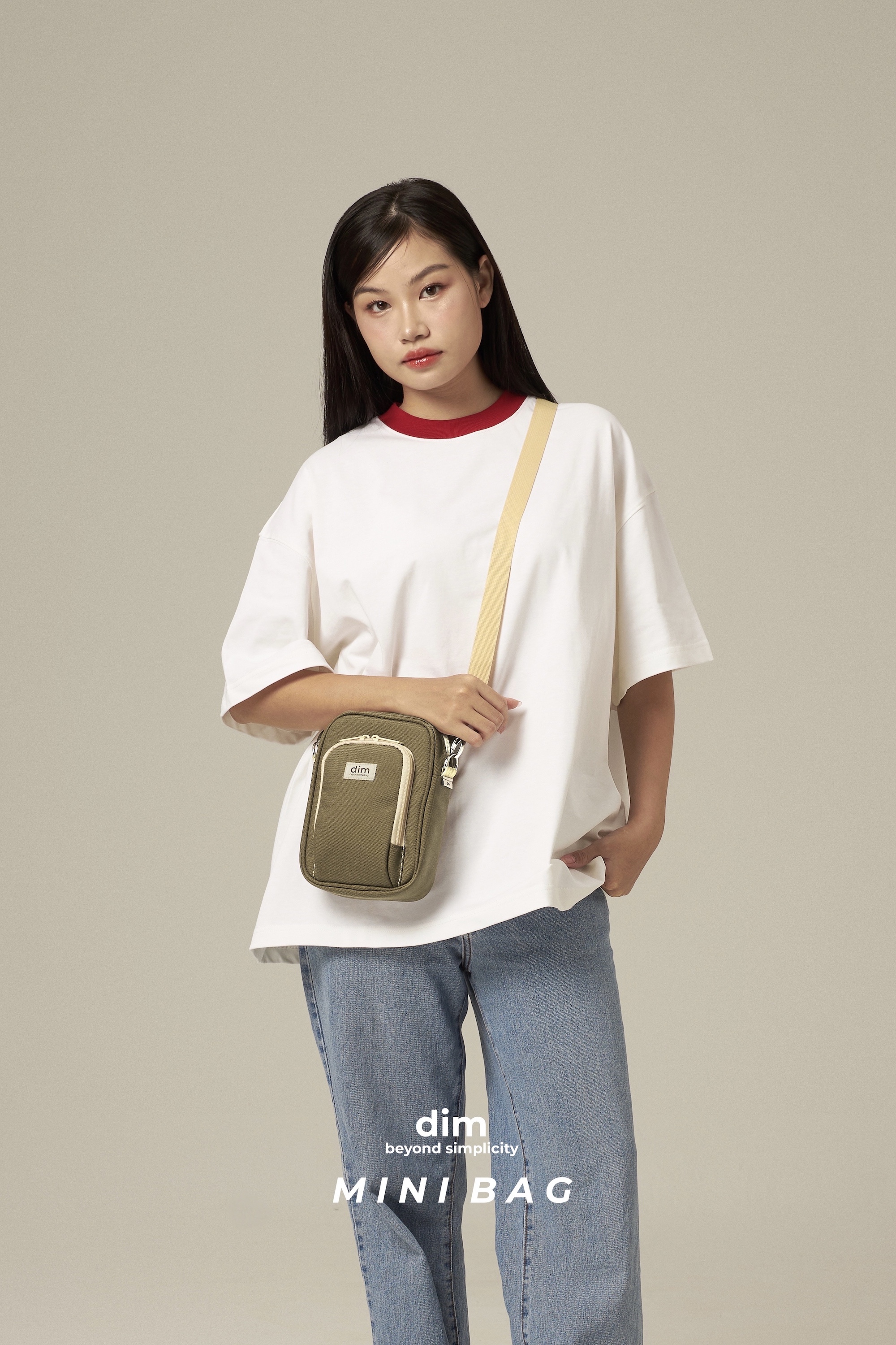 Mô tả Túi đeo chéo DIM Mini Bag - 5 màu - 3