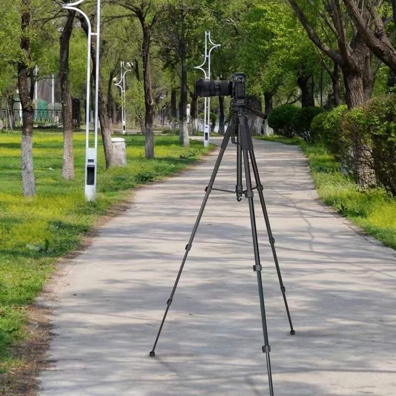 Mô tả Tripod Điện Thoại 1.8m Kiêm Chân Máy Ảnh 360 Độ Chắc Chắn, Điều Chỉnh Cao Thấp, Dùng Để Chụp Ảnh Quay Phim - HOLOCOM - 5