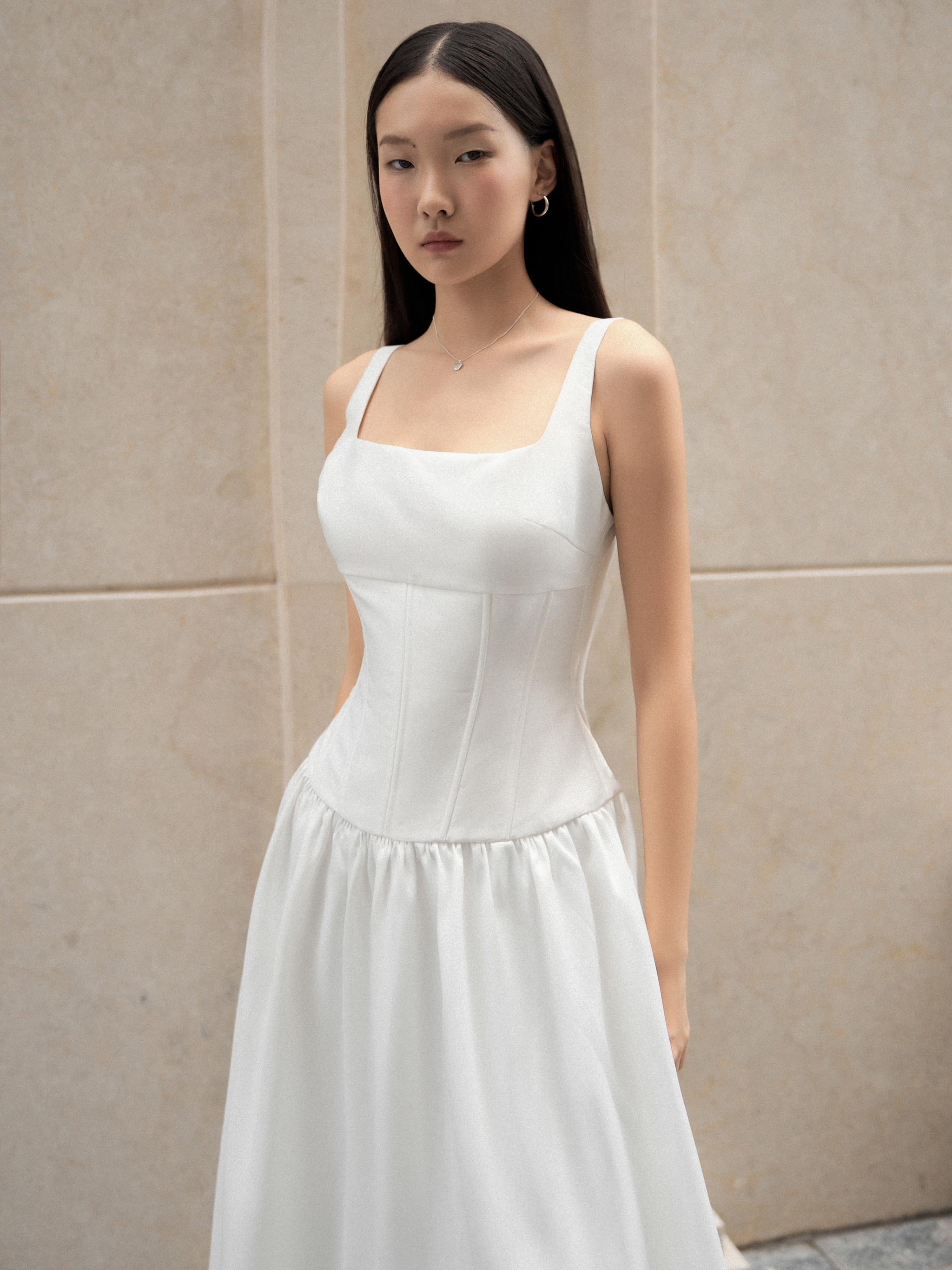 Mô tả RECHIC Đầm dài Emory cổ vuông dáng dài chất taffa sang trọng - 4