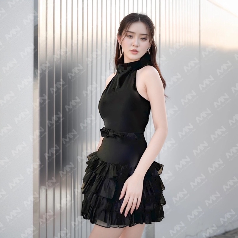 Mô tả Váy tiểu thư MINA hở lưng ôm body xếp tầng ngắn mini thiết kế cổ lọ dự tiệc, đi chơi chất Cotton Nhật MN259 - 2