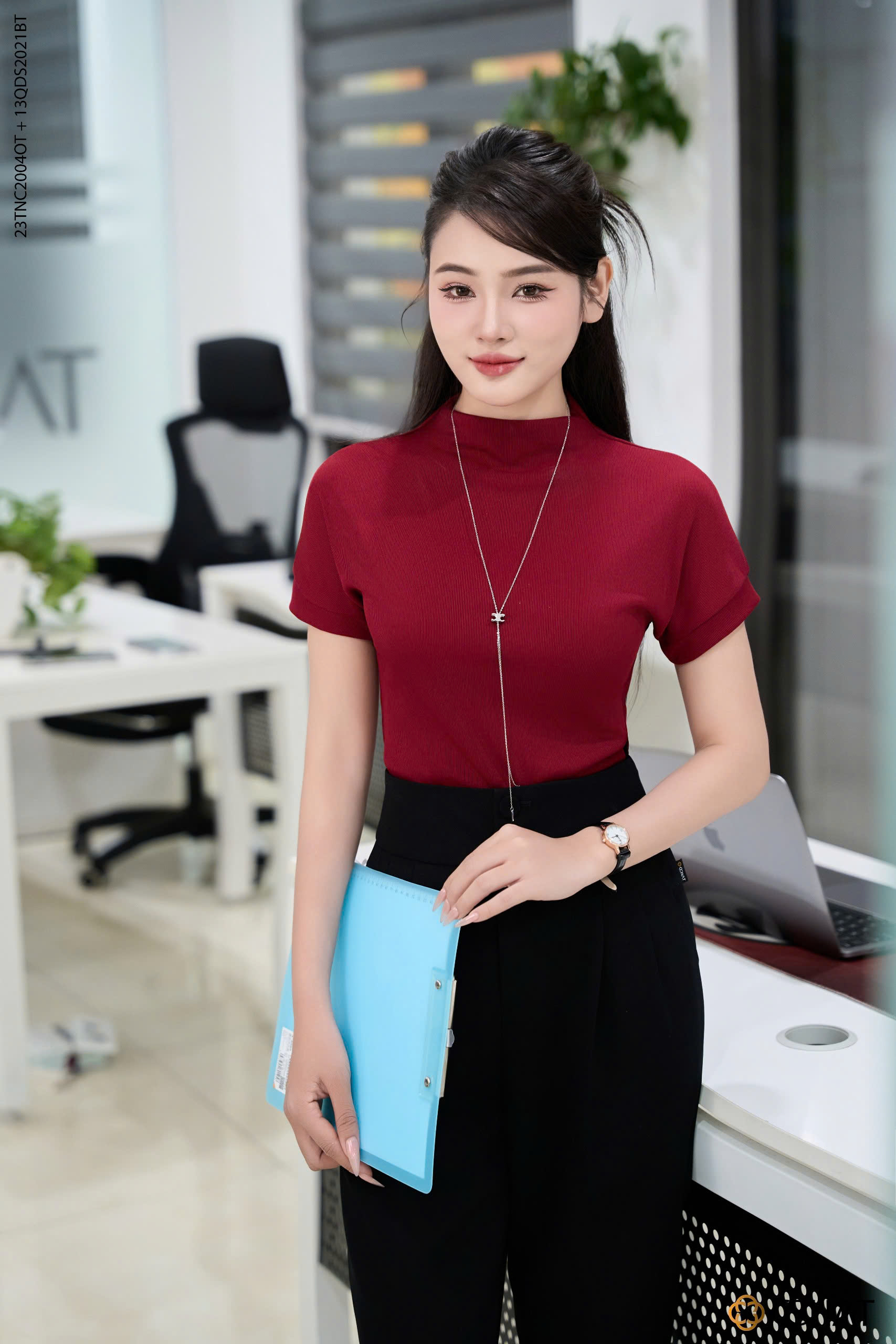 Mô tả Áo Thun 𝐂𝐂𝐇𝐀𝐓 Kiểu Bổ Lưng Sau Dáng Ôm Chất Vải Mềm Mịn Co Giãn 4 chiều 23TNC2004OT - 1