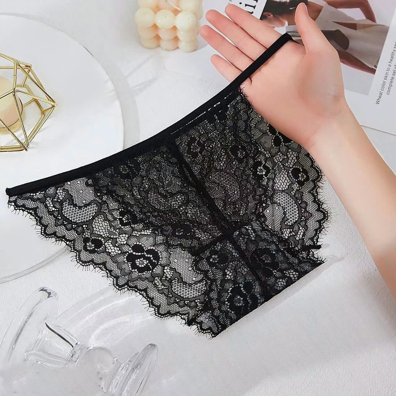 Mô tả BST Quần Lót Nữ Ren VICCI Sexy Chun Hông Gợi Cảm Tạo Đường Cong Quyến Rũ - 3