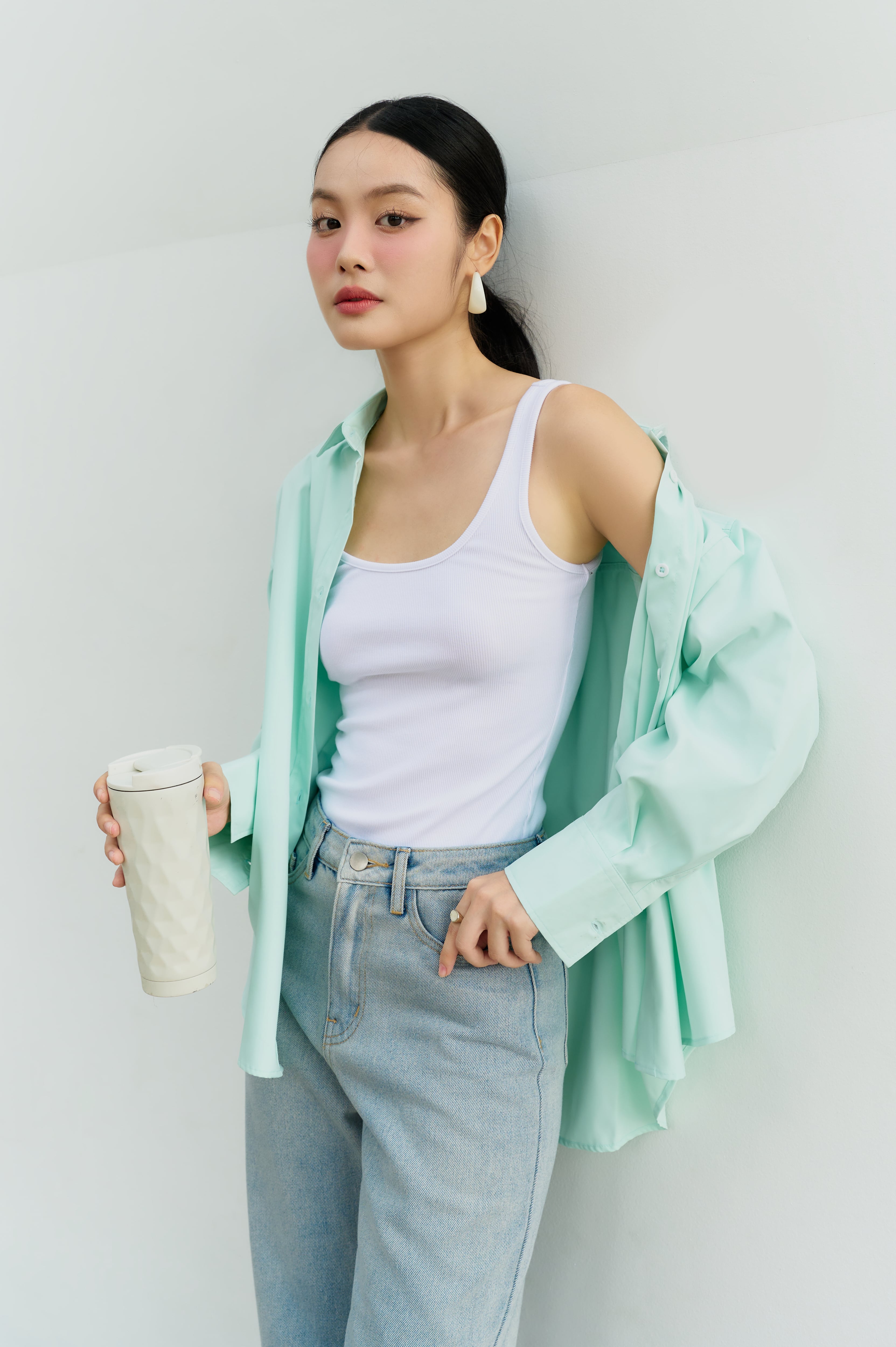 Áo ba lỗ GILLEE màu nâu