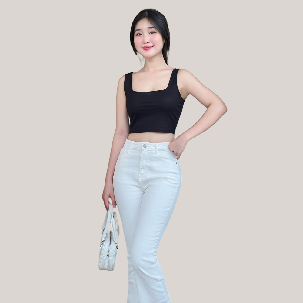 Quần jean ống loe màu trắng TTTHAO