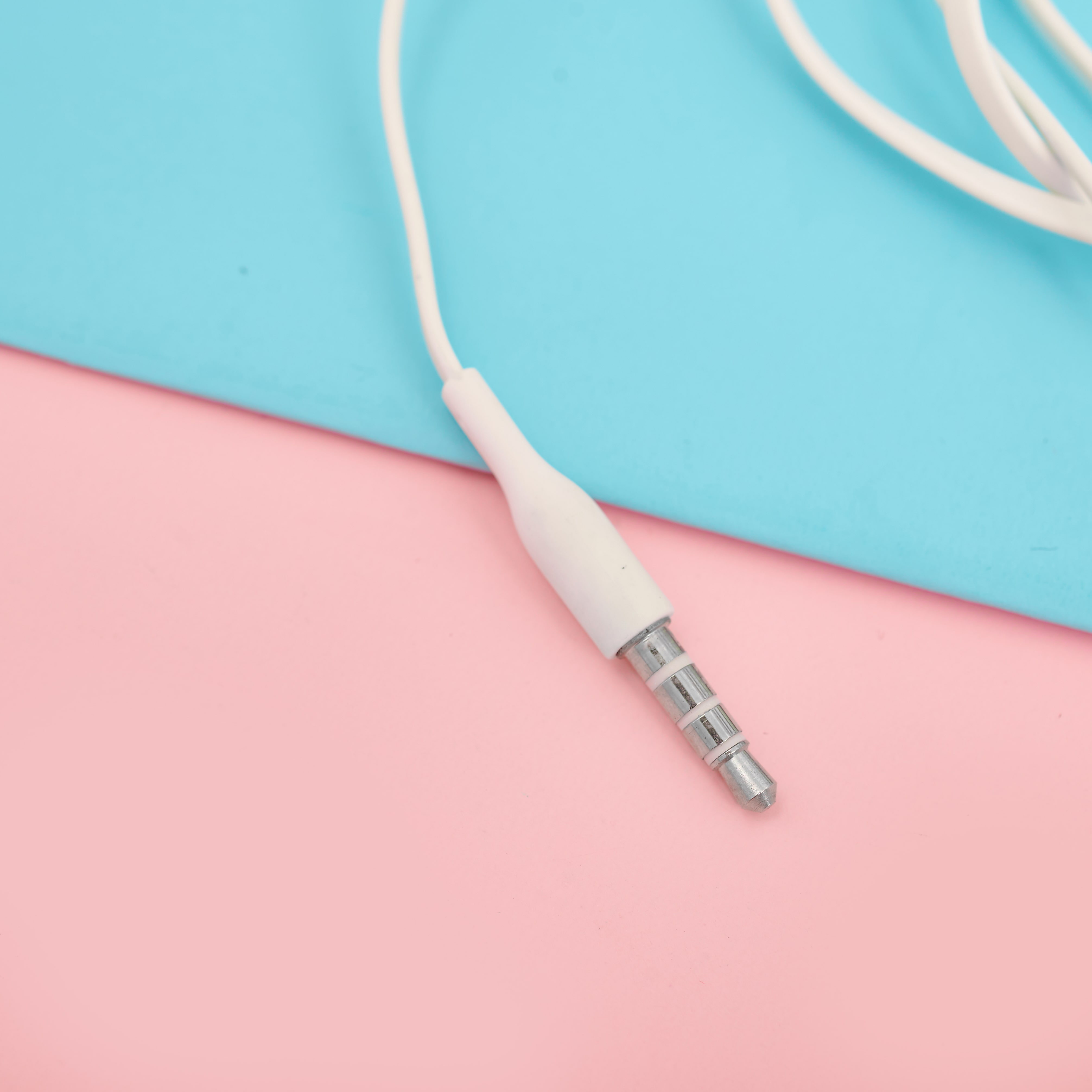 Mô tả Tai nghe Samsung - Lỗi 1 đổi 1 - jack 3.5mm phân phối chính hãng (Dùng được cho các dòng điện thoại khác) - 4